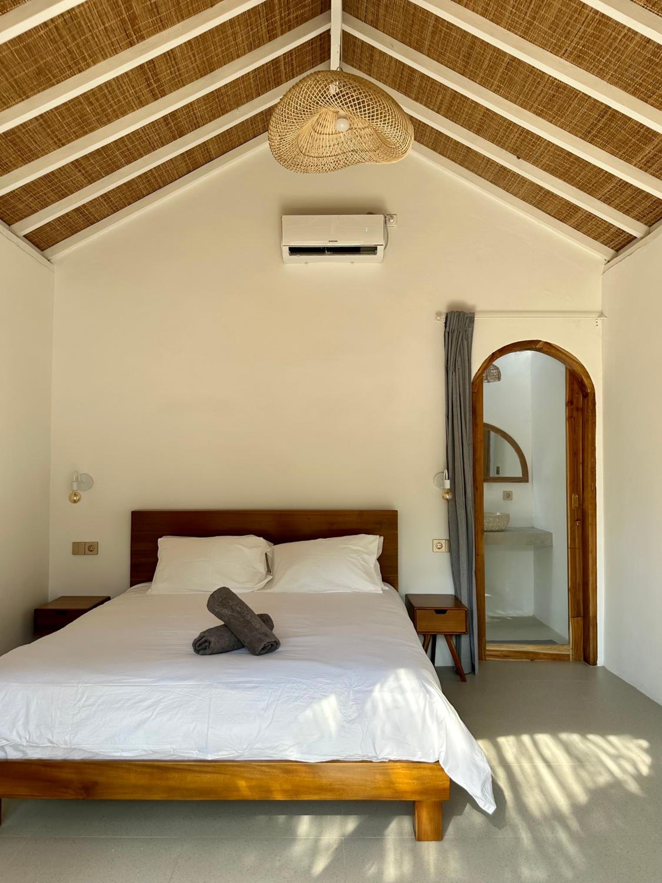 Deluxe Bungalow - Photo 15