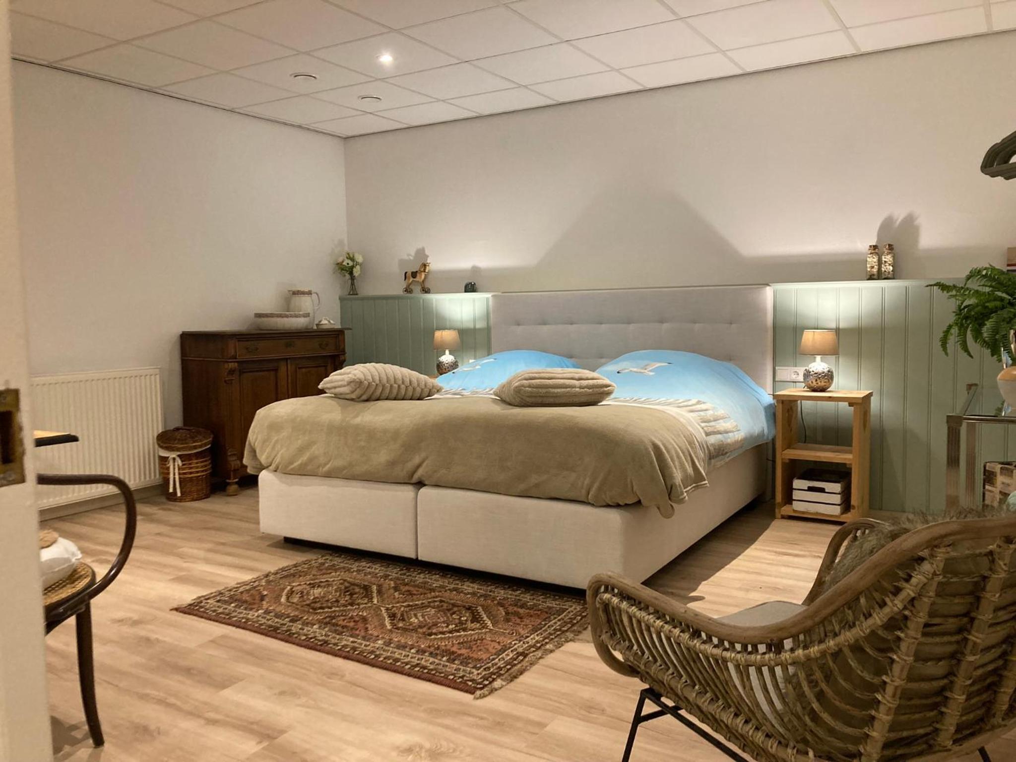 Deluxe King Room
