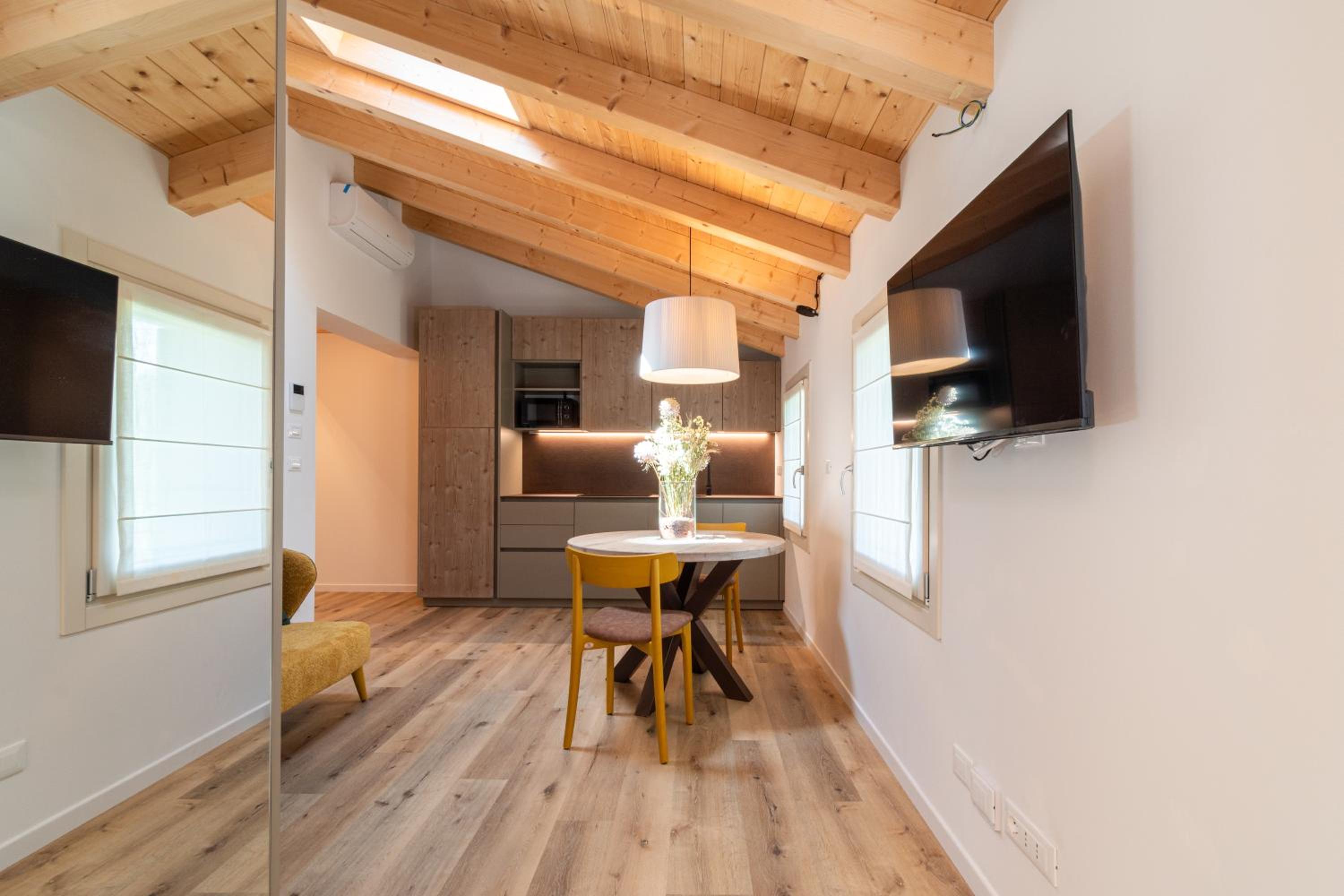 Suite photo 1