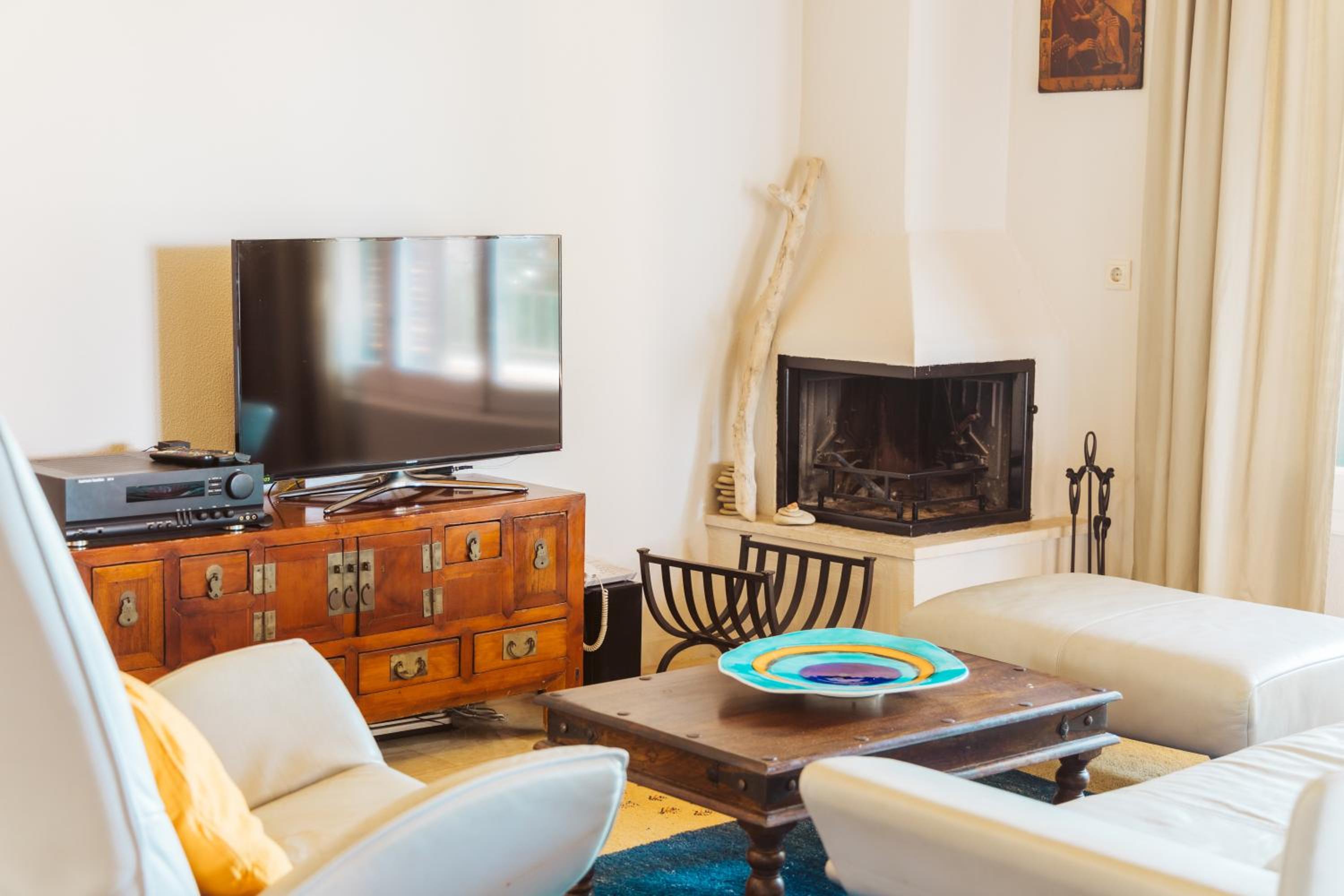 Villa photo 1