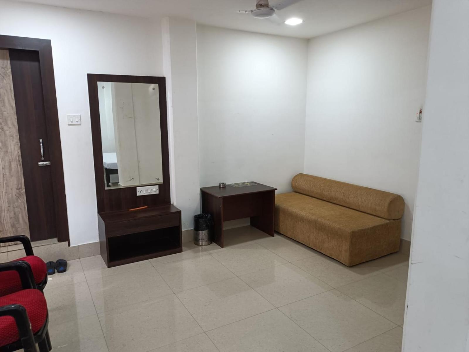 Deluxe Double or Twin Room photo 2