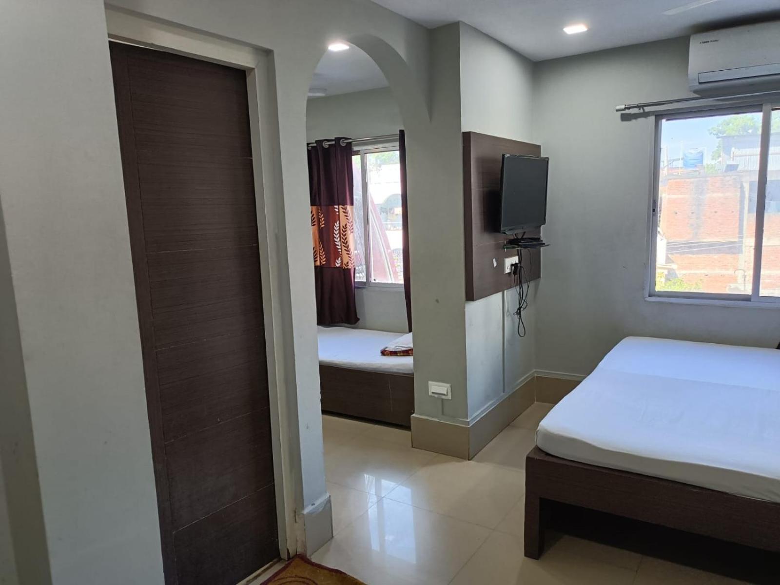 Deluxe Triple Room - Photo 5