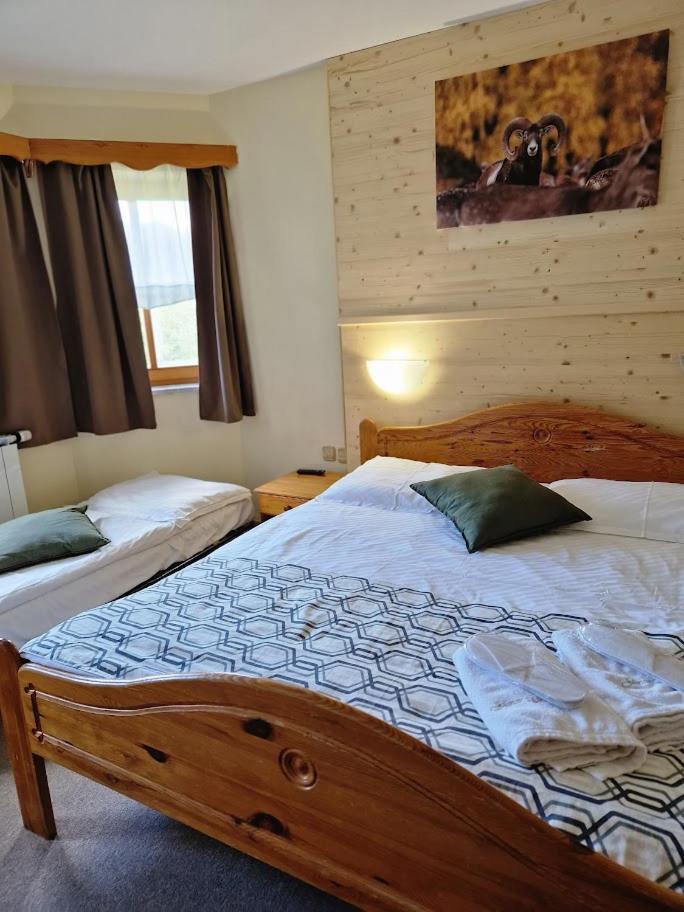 Double Room with Balcony - Photo 5