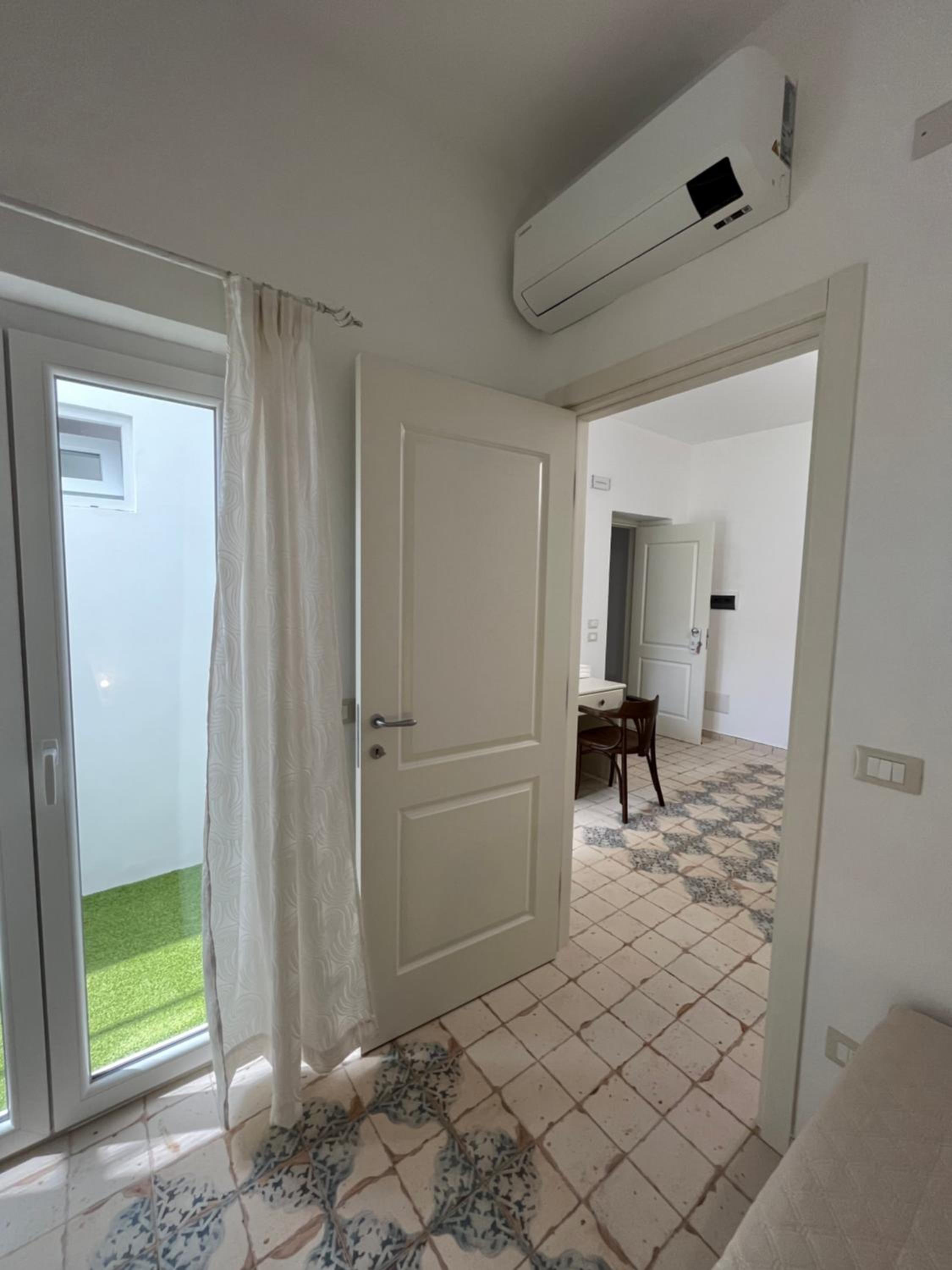 Quadruple Room with Bath photo 2