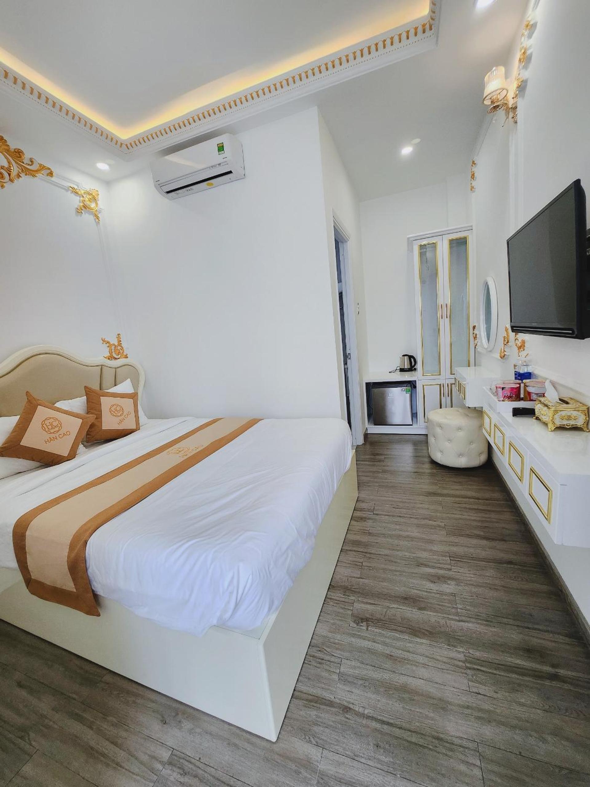 Standard Queen Room photo 1