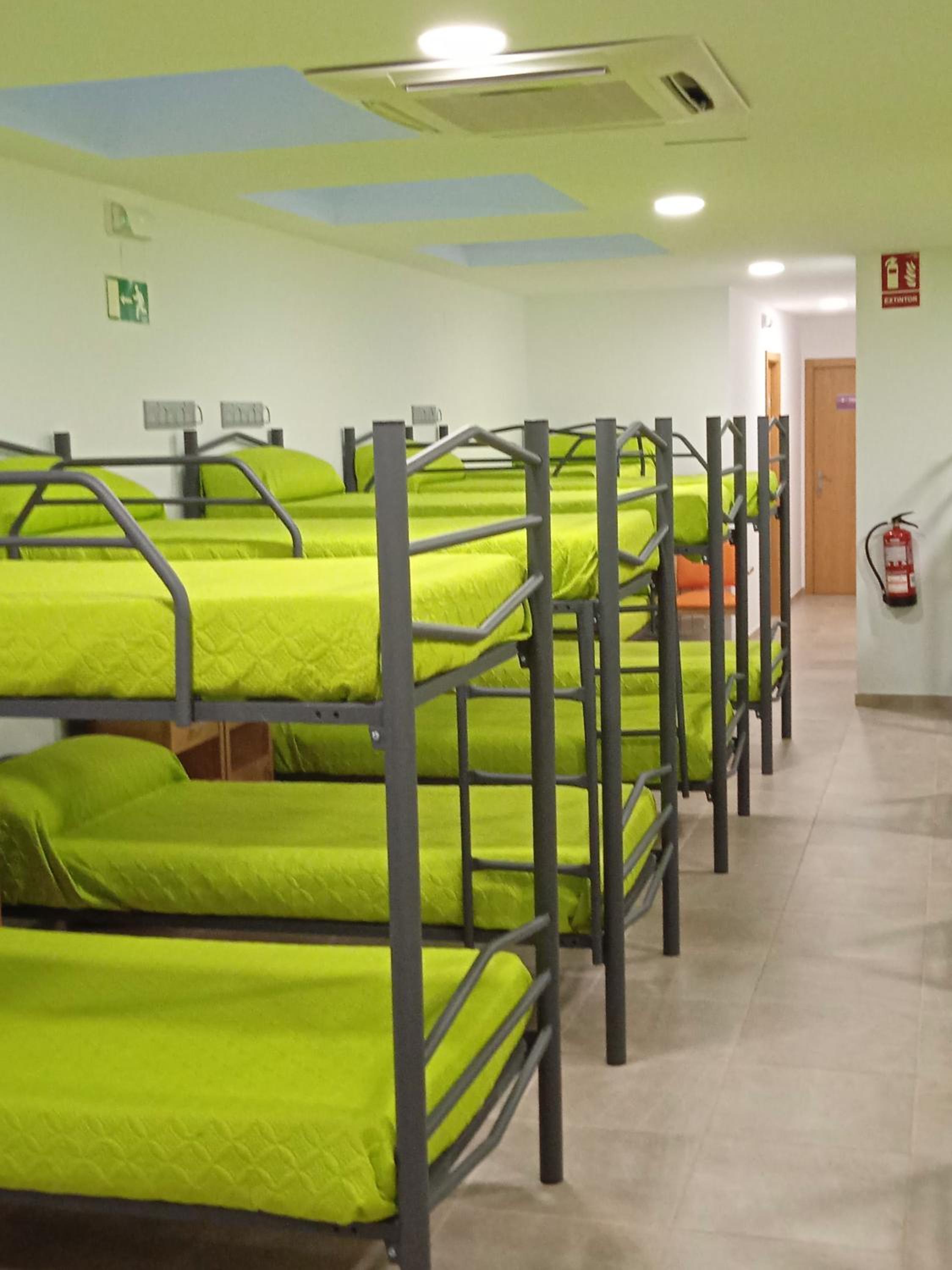 Single Bed in Female Dormitory Room photo 3