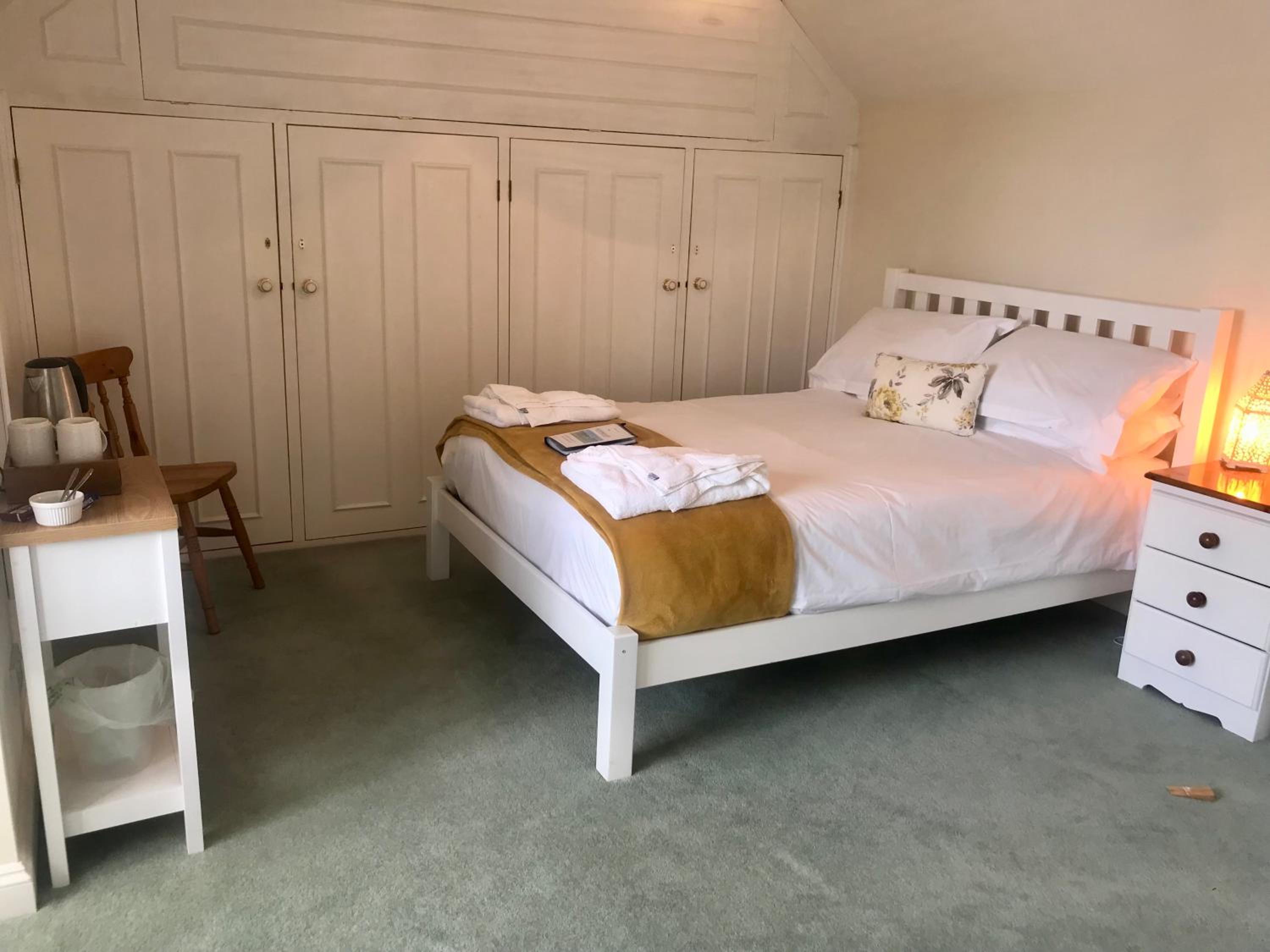 Double Room with Lake View