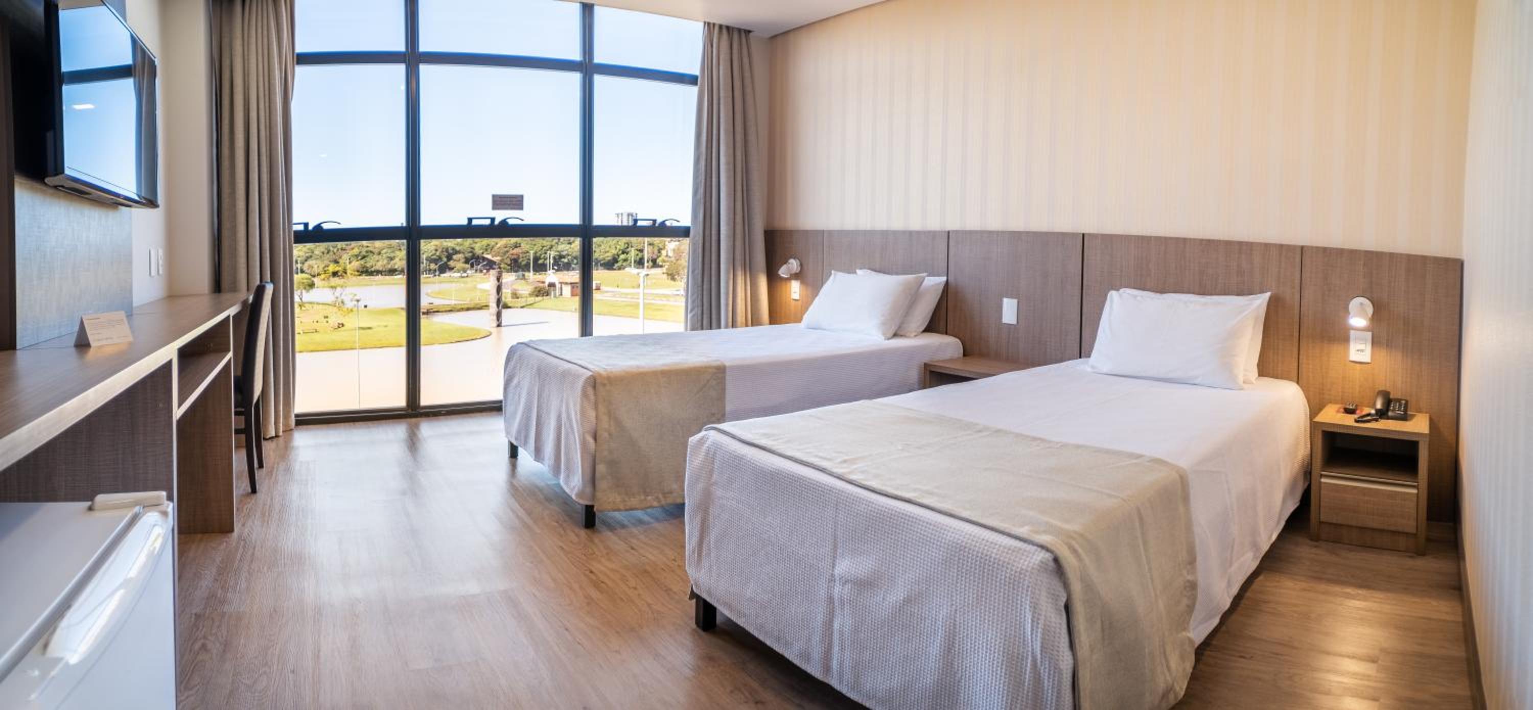Superior Single Room with Lake View photo 1
