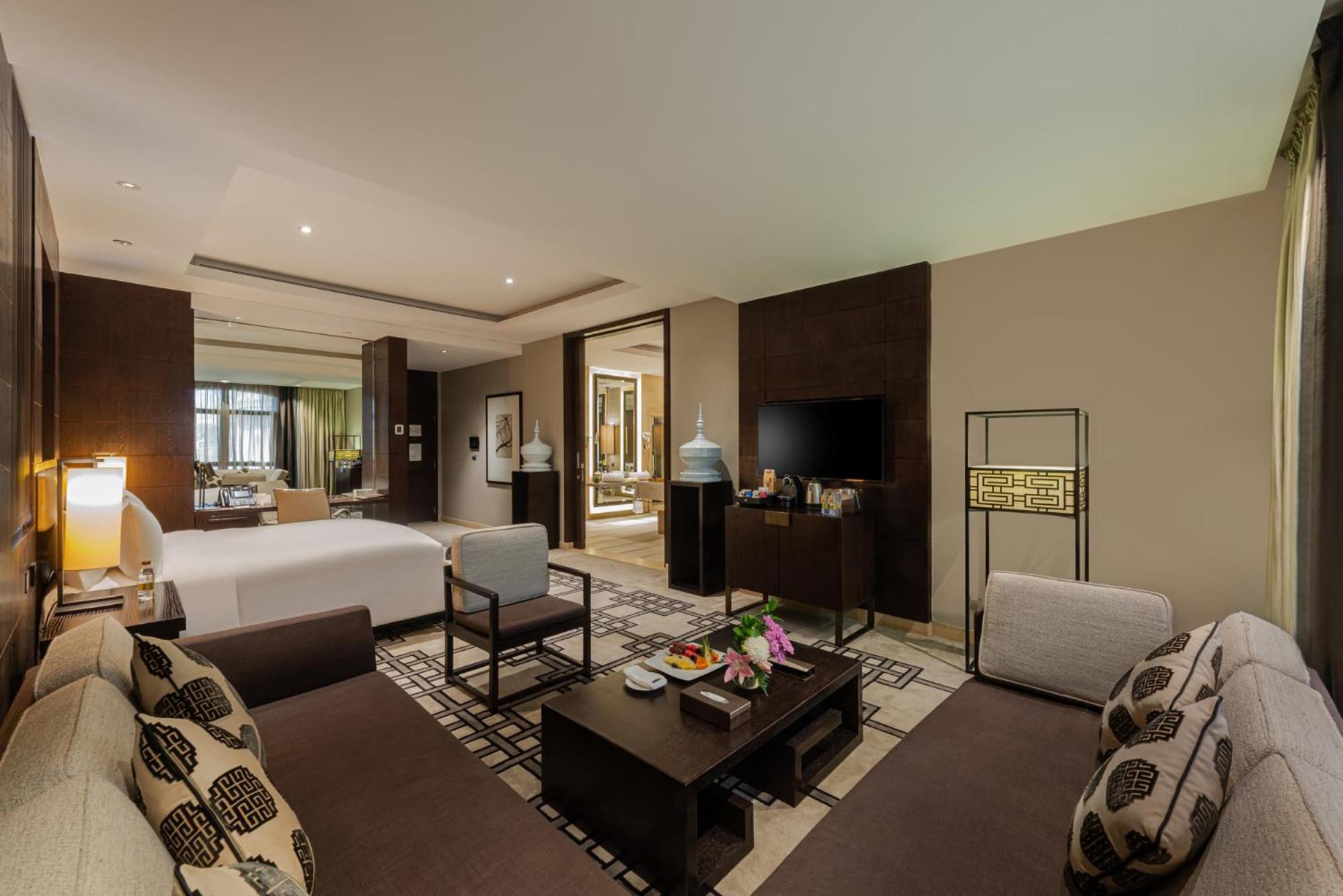 Spa Suite with Treatment - Photo 7