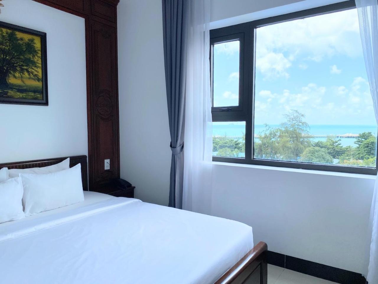 Standard Double Room - Photo 10