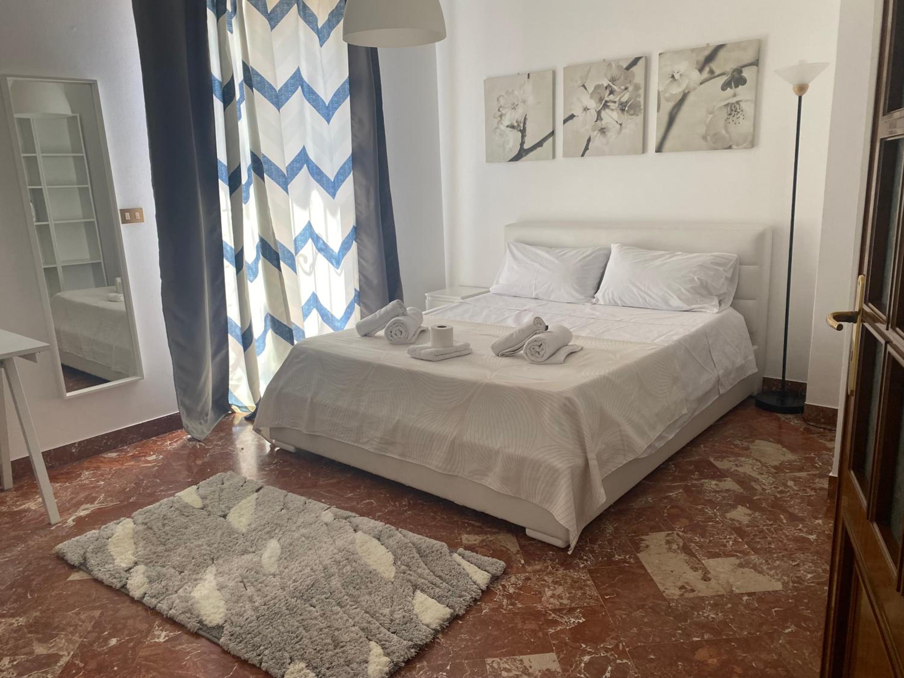 Double Room With Balcony (3 Adults)