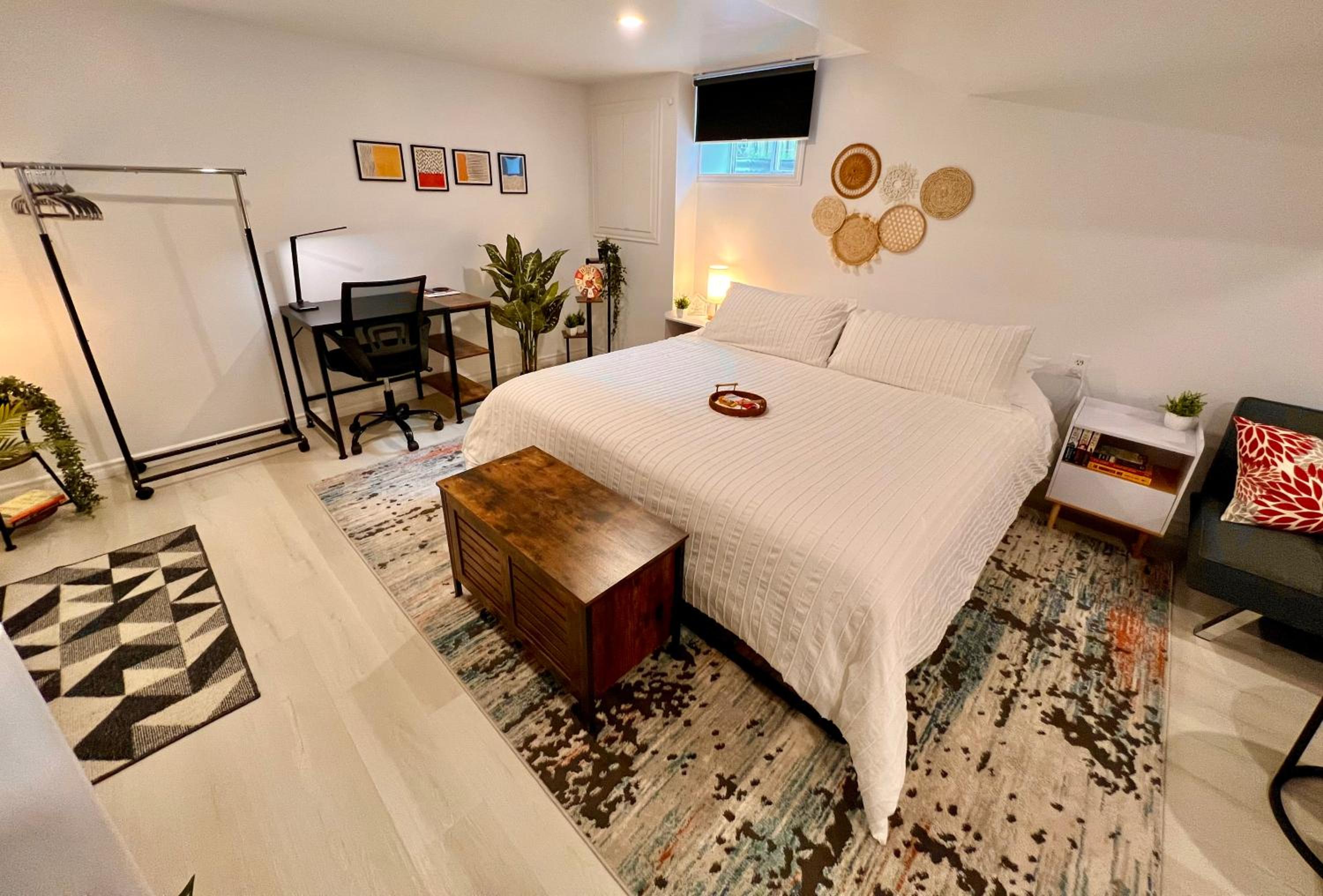 Studio Apartment photo 1