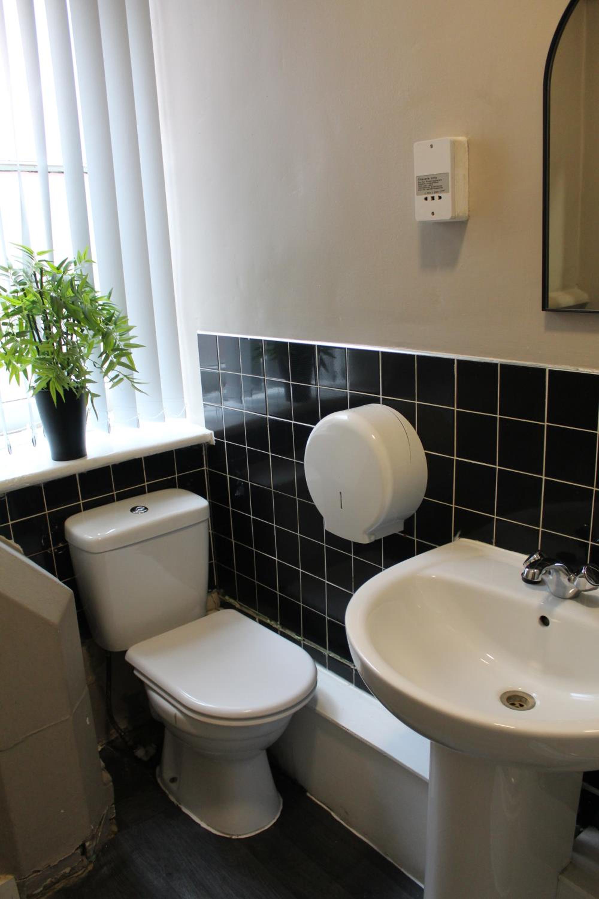 Triple Room - Photo 3