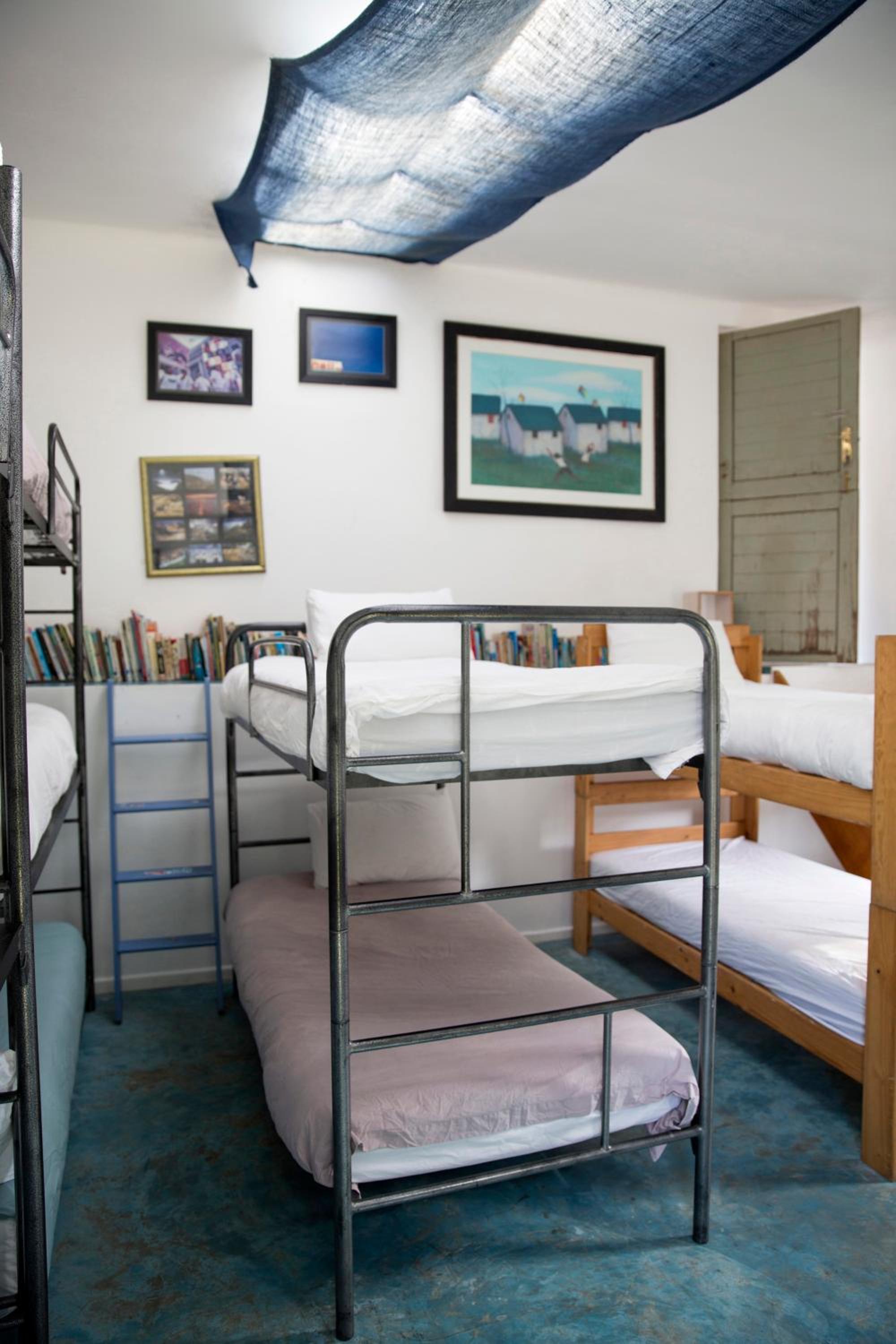 Mixed Dormitory Room photo 2