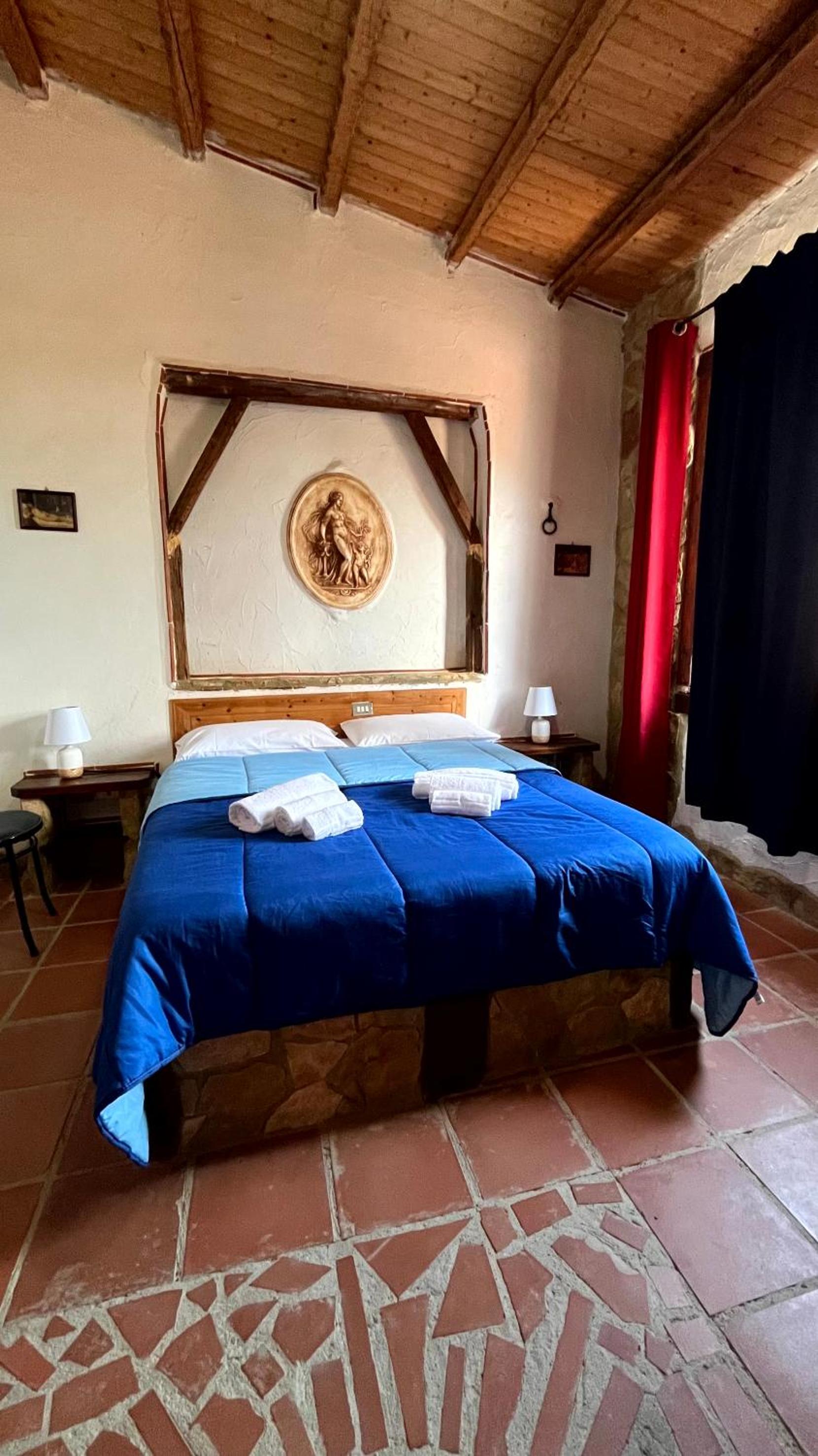 Triple Room with Private Bathroom - Photo 1