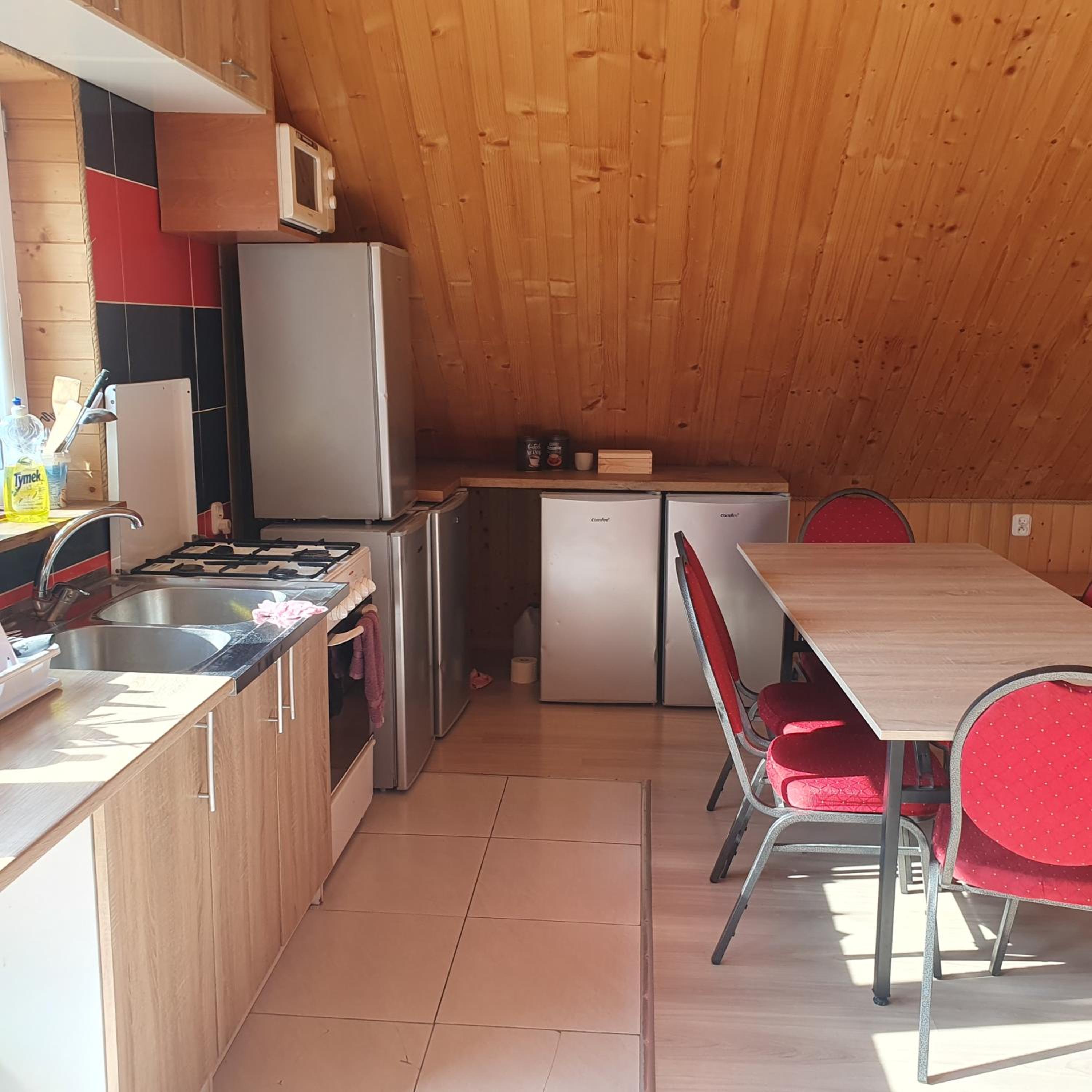 Double Room - Photo 11
