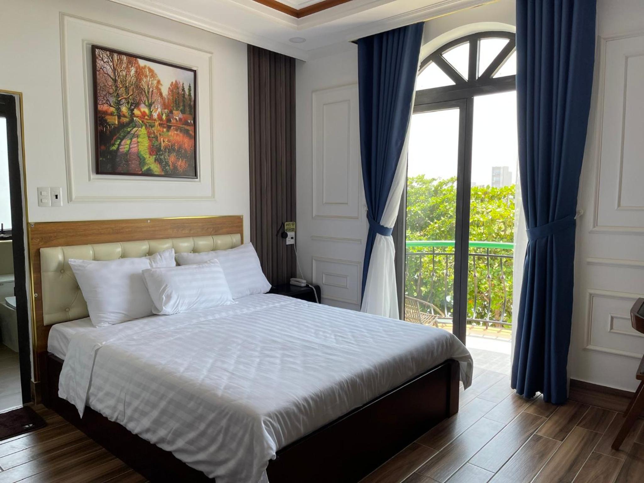 Double Room with Balcony photo 1
