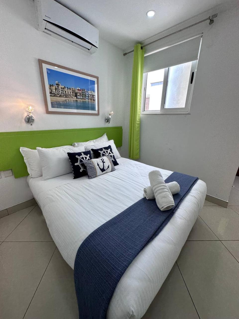 Budget Double Room photo 1