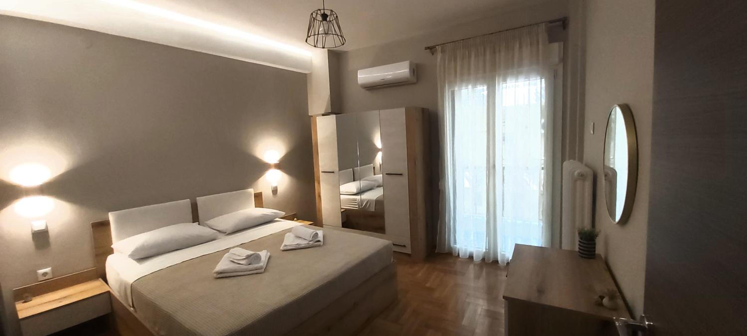 Deluxe Apartment