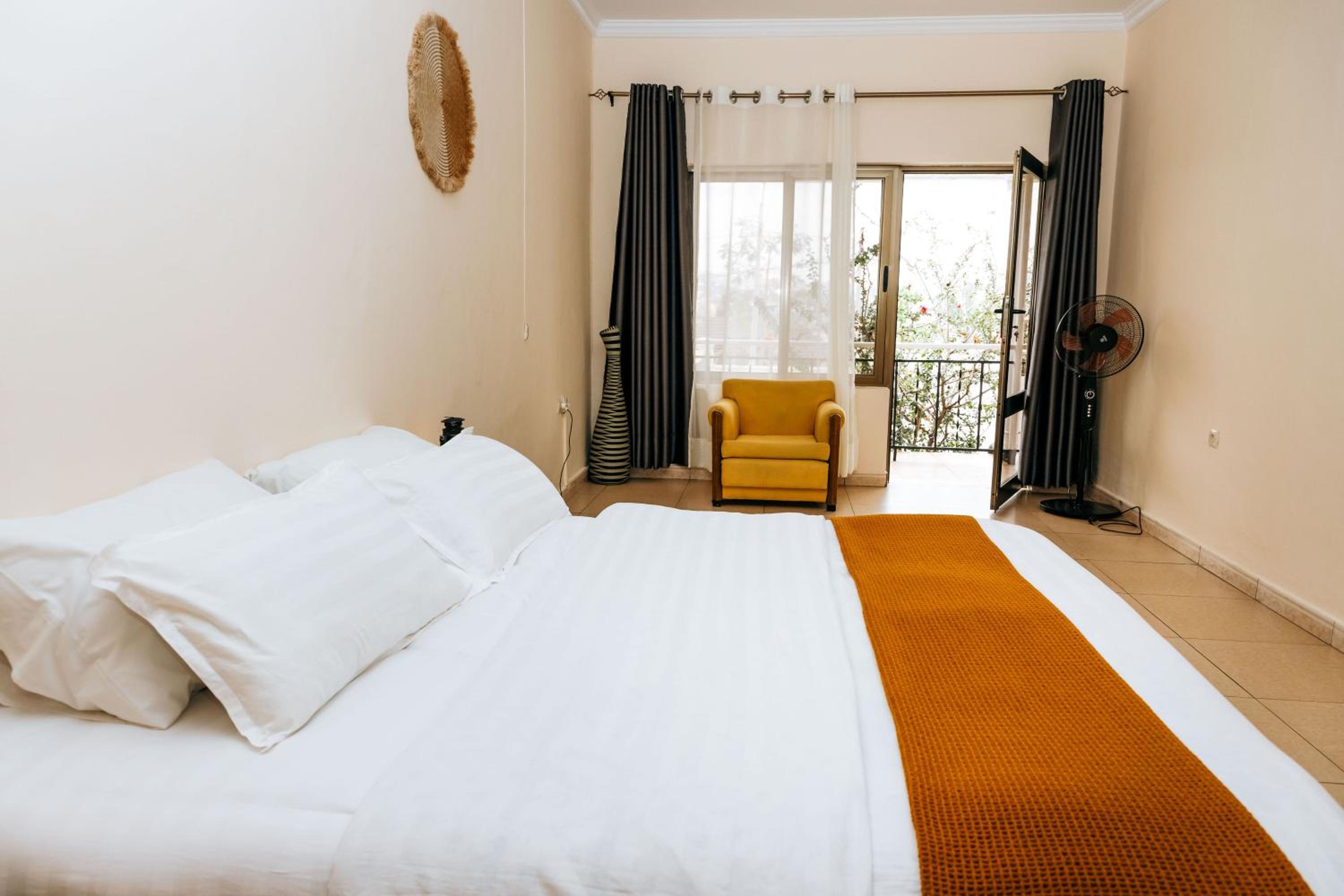 King Room with Balcony photo 1