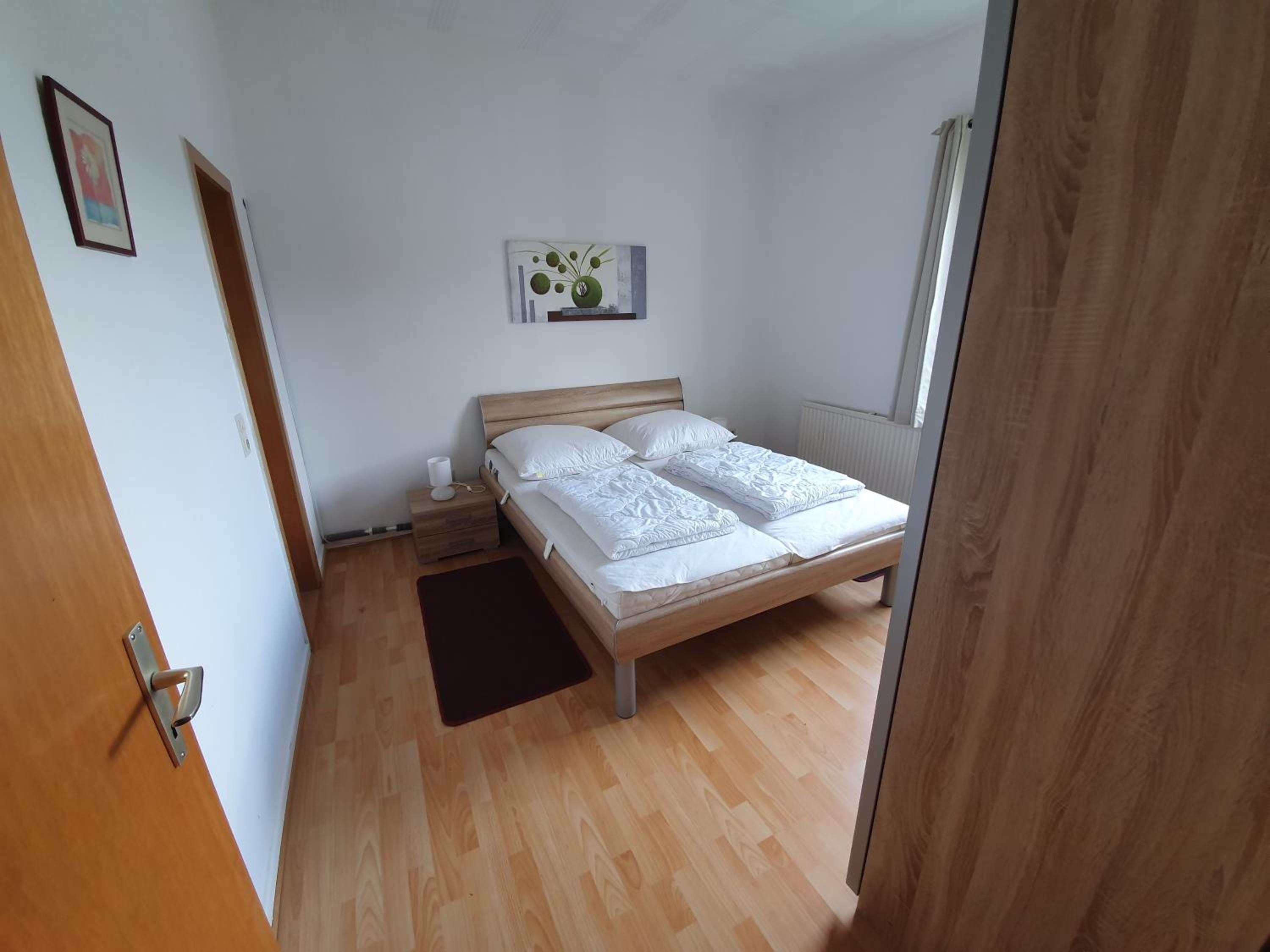One-Bedroom Apartment photo 3