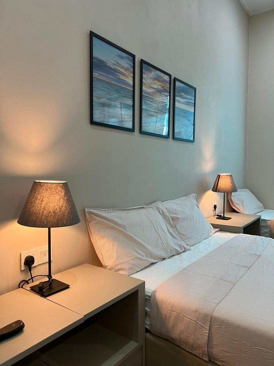 Quadruple Room with Private Bathroom - Photo 5