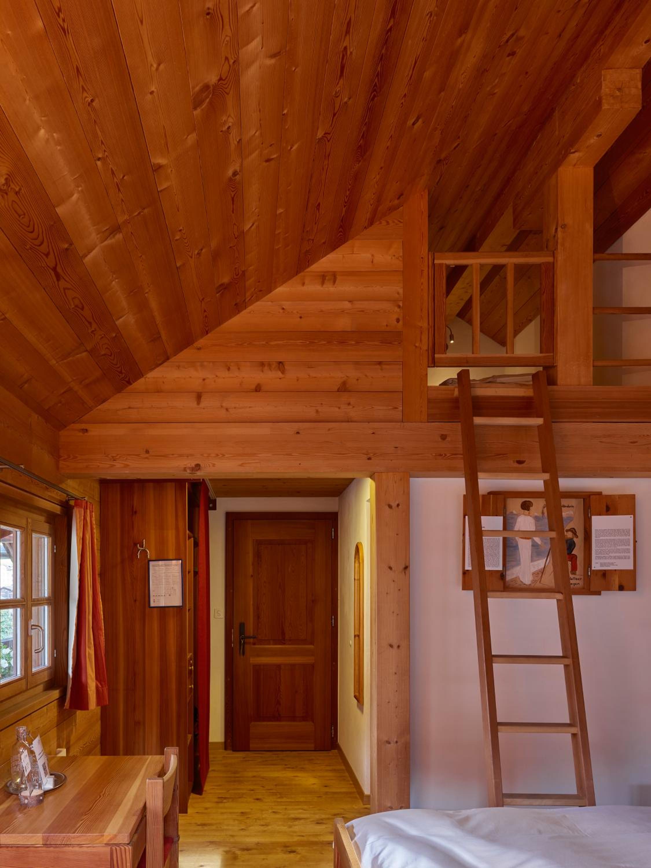 Family Room with Mountain View - Photo 1