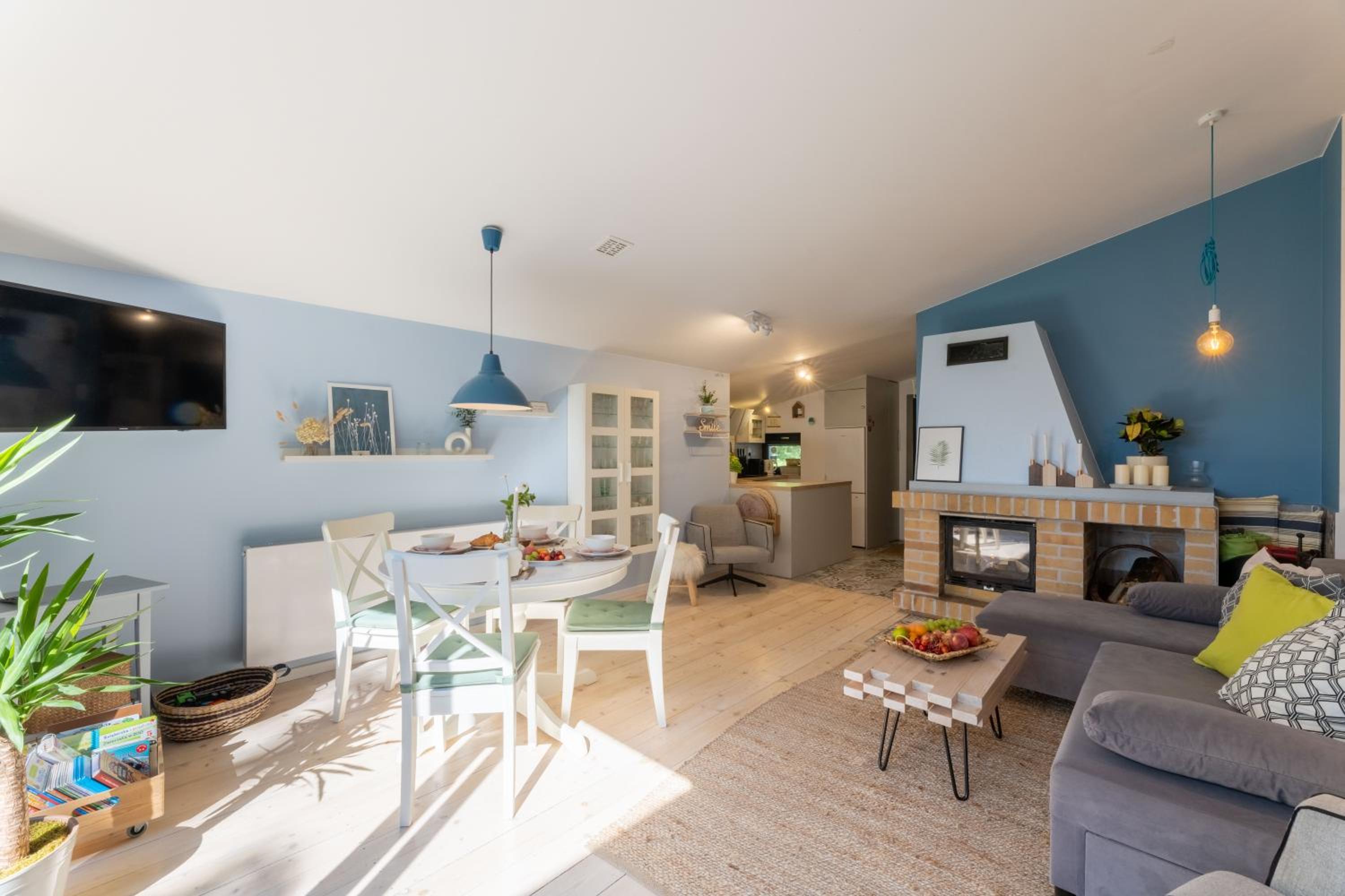 Two-Bedroom House photo 2