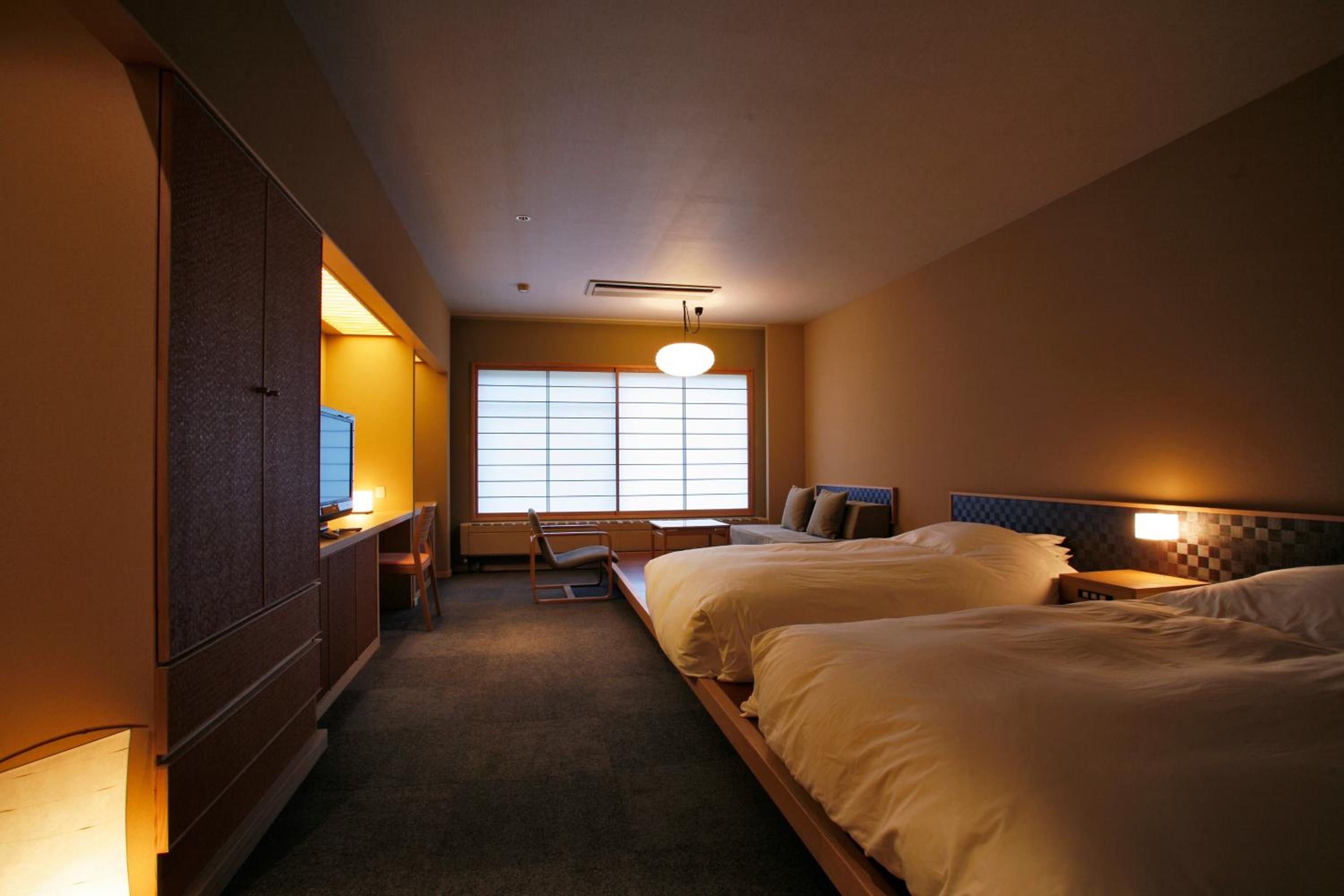 【Female Only】Deluxe Twin Room - Non-Smoking - Photo 3
