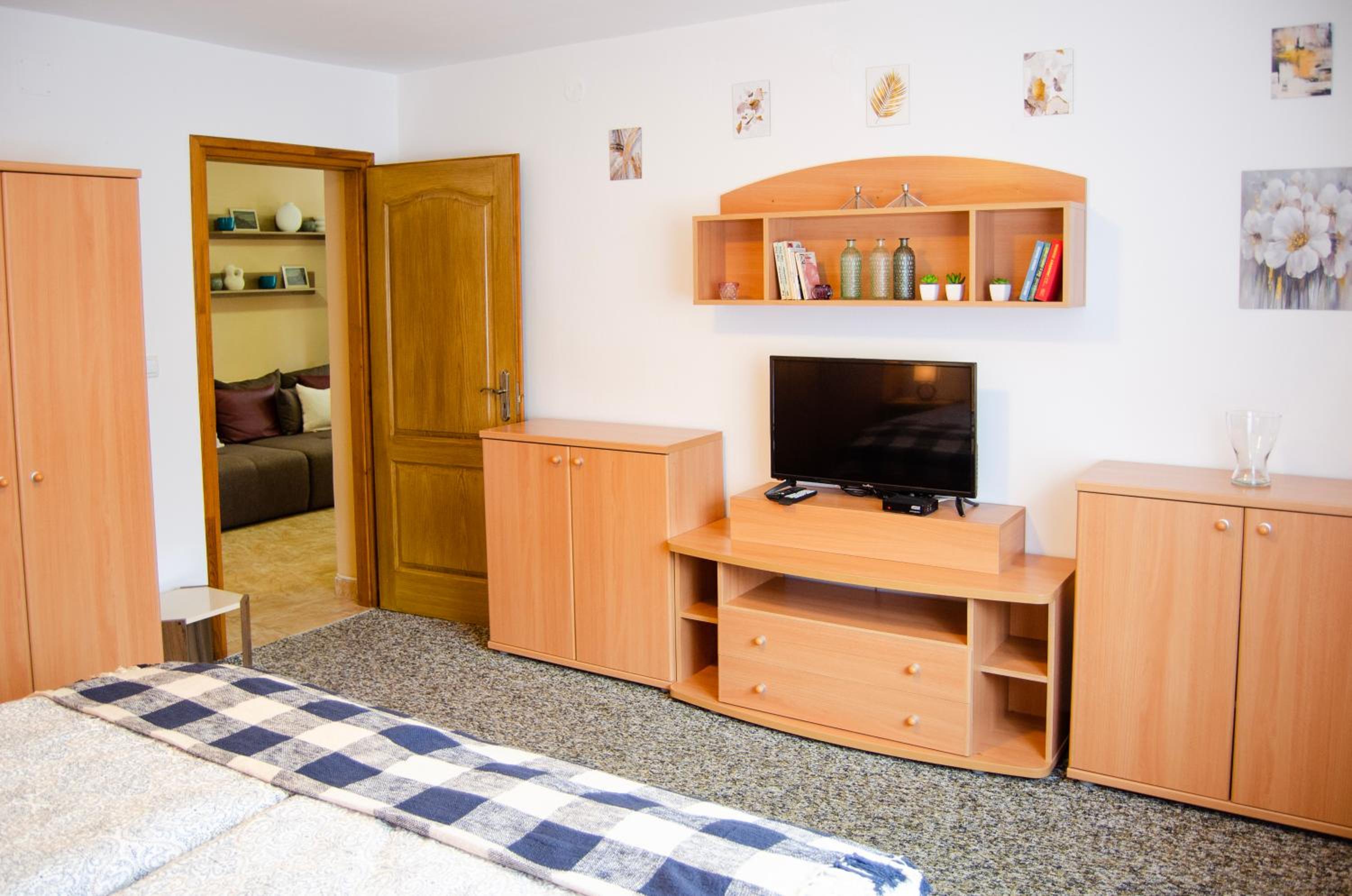 Two-Bedroom Apartment photo 2