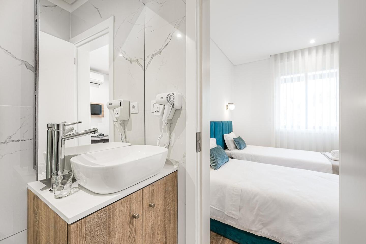 Triple Room - Photo 1