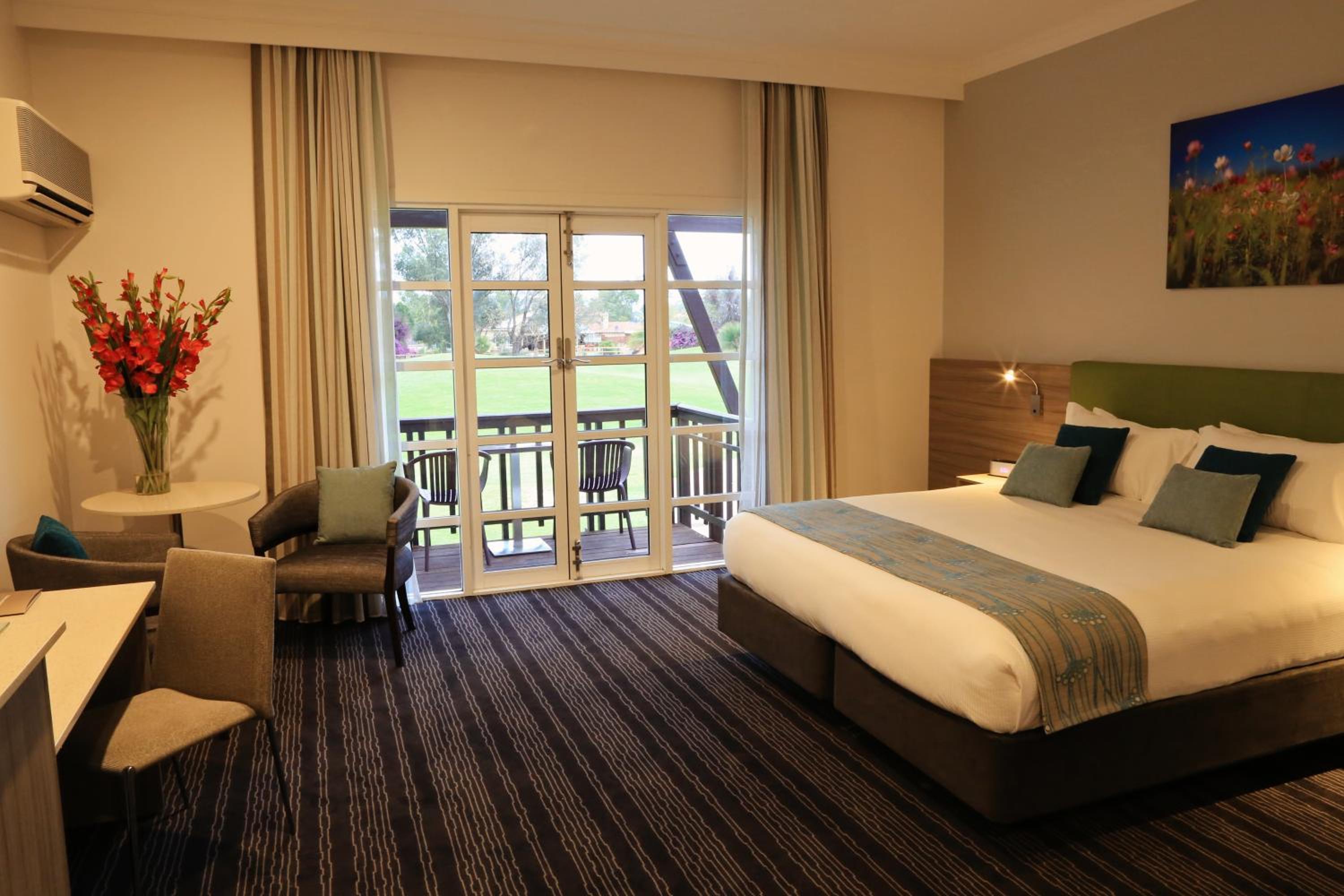 King Room - Photo 1