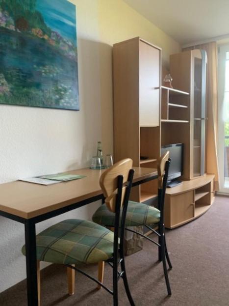 Suite - Photo 2