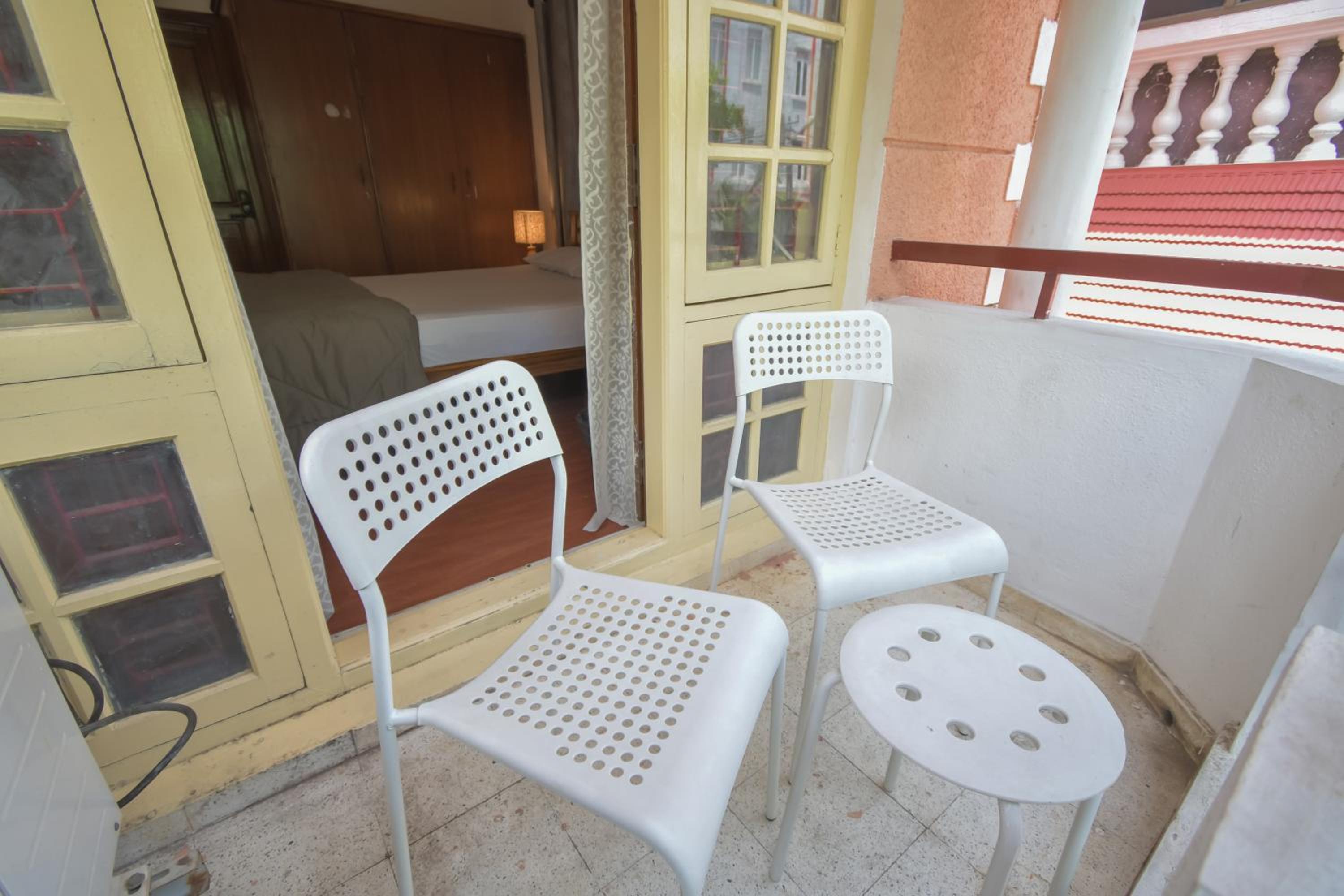 Double Room with Lake View - Photo 16