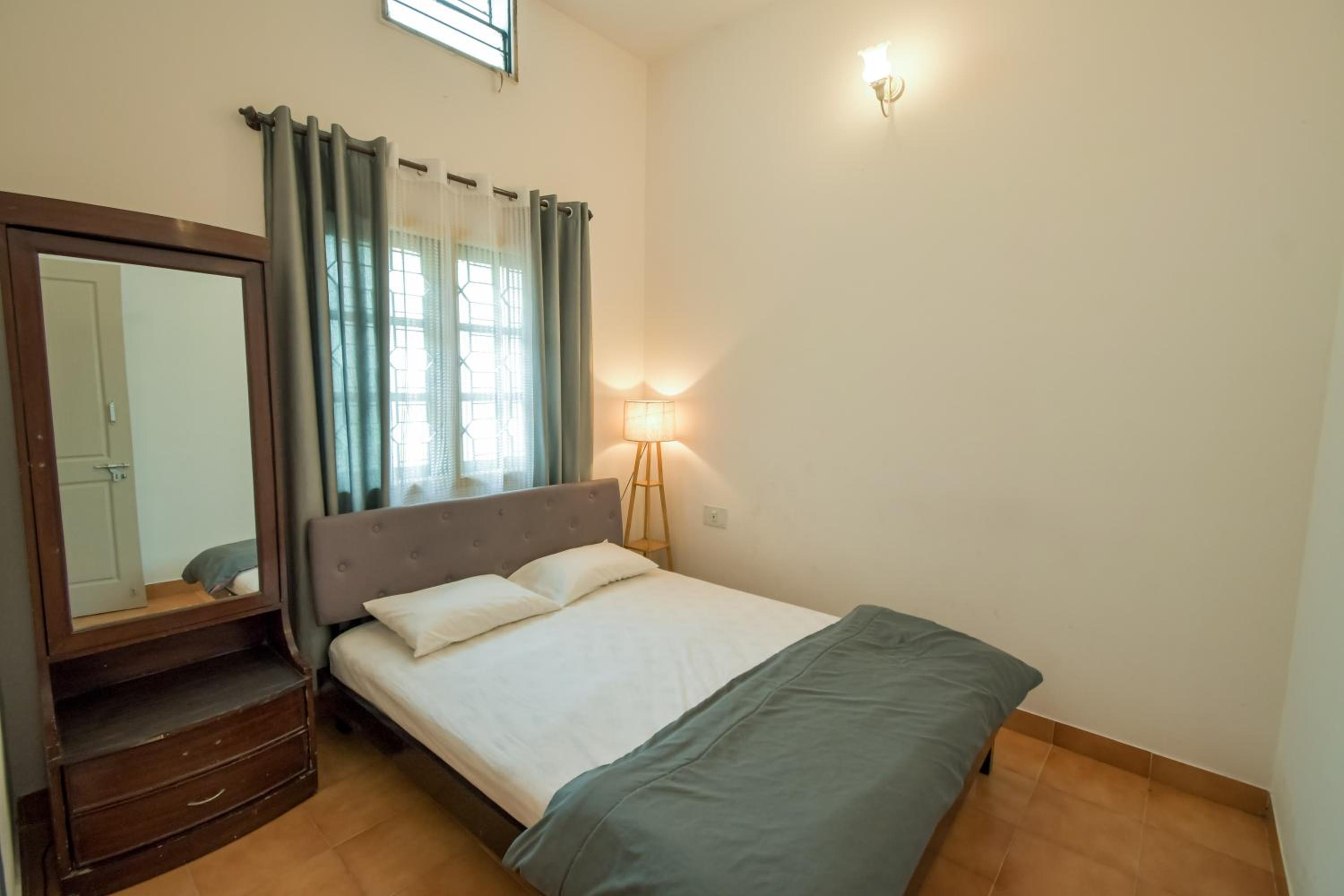 Four-Bedroom Vacation Home - Photo 21