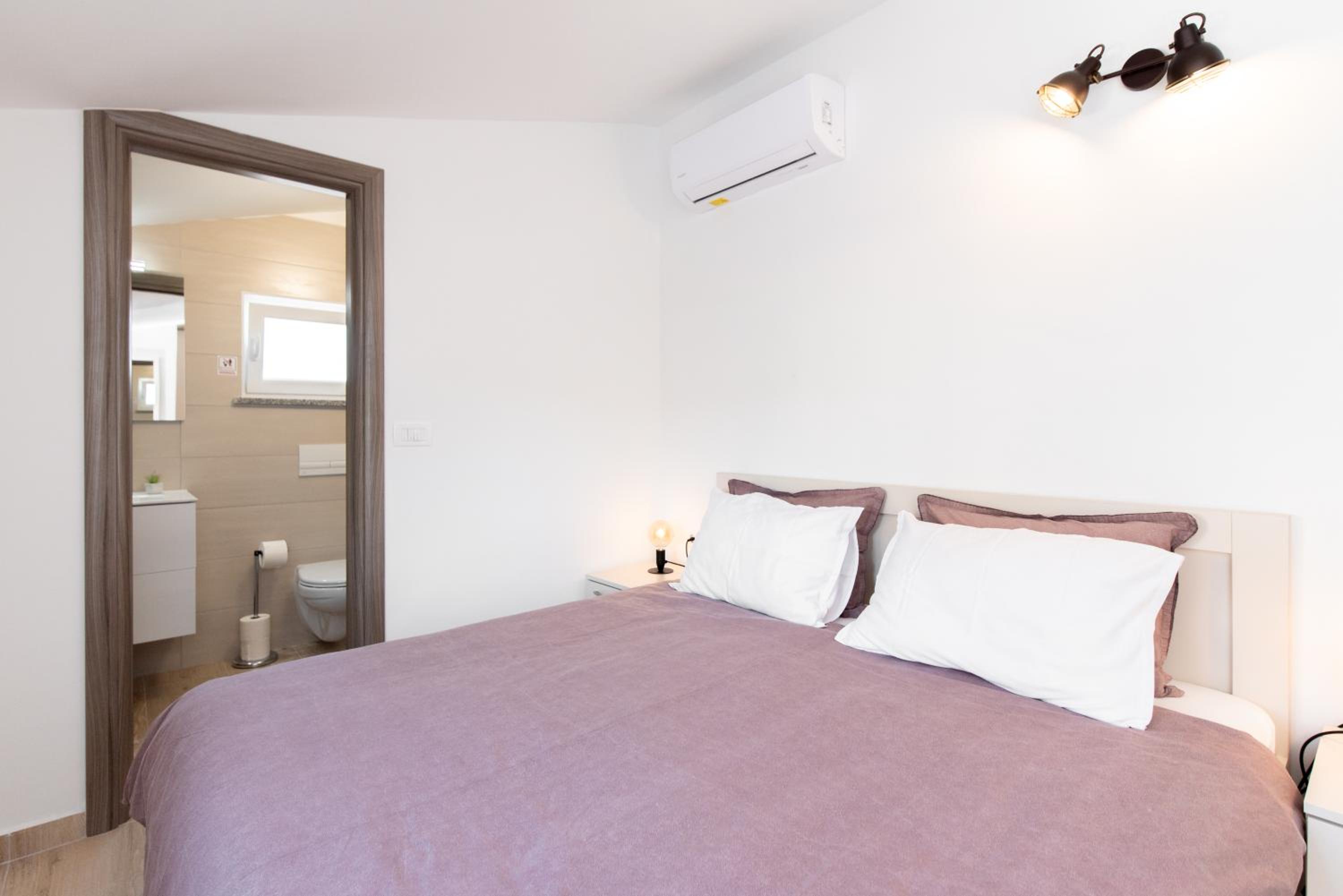 One-Bedroom Villa