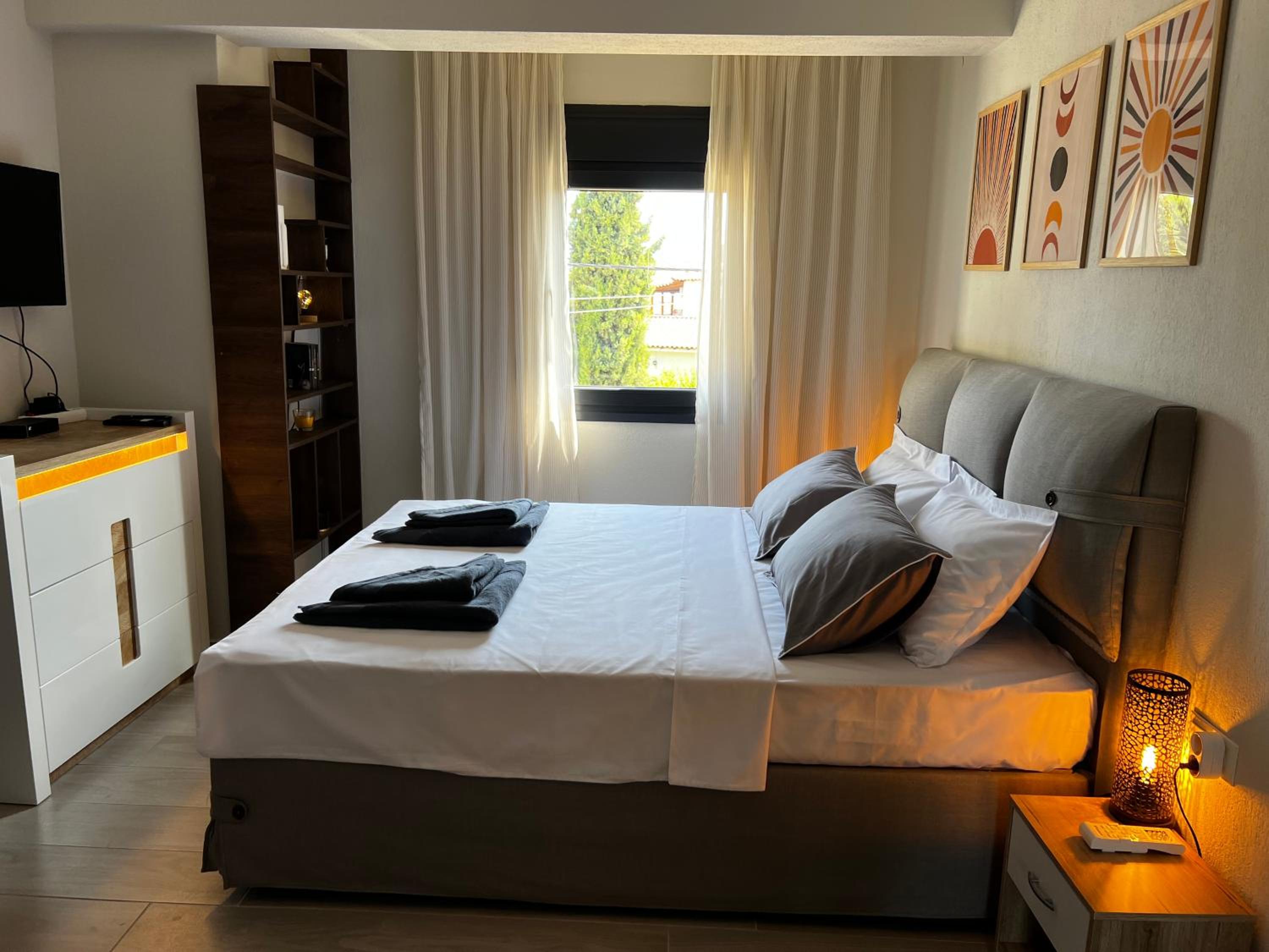 Three-Bedroom Villa photo 1