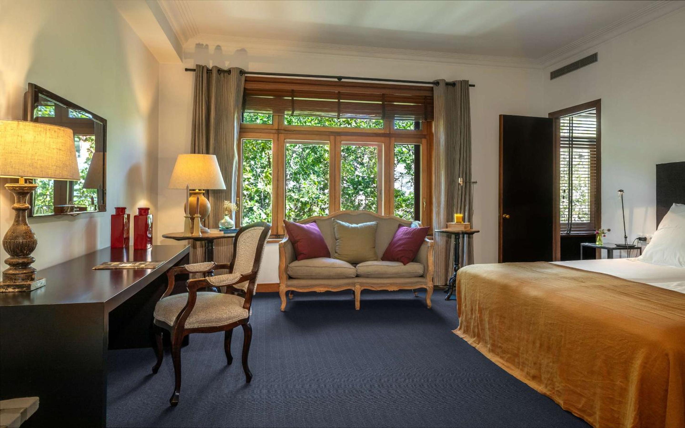 Large Double Room photo 3