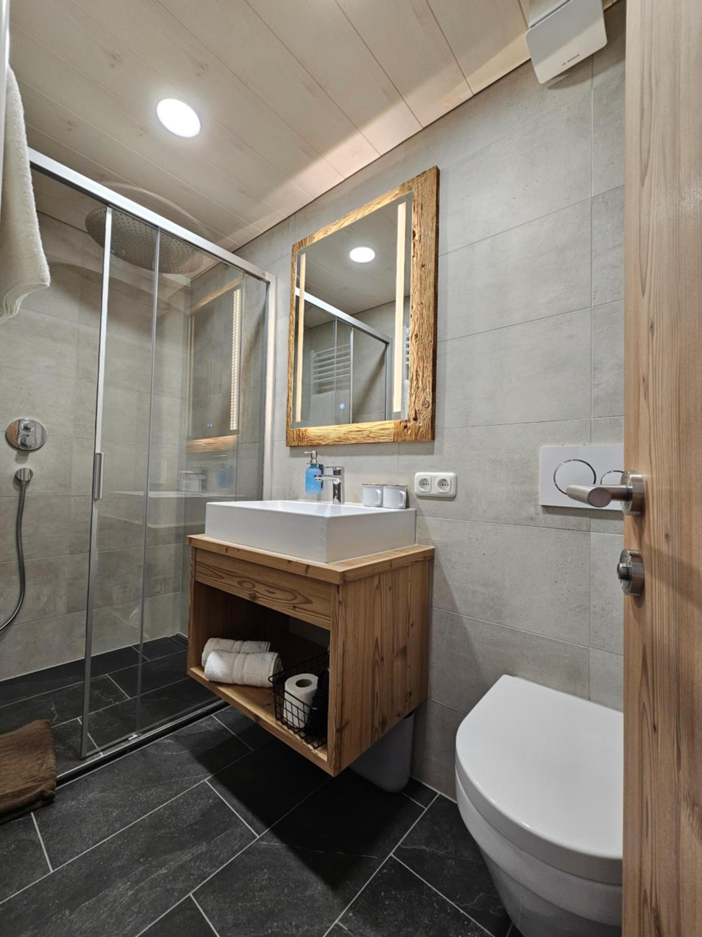 Double Room with Balcony photo 2