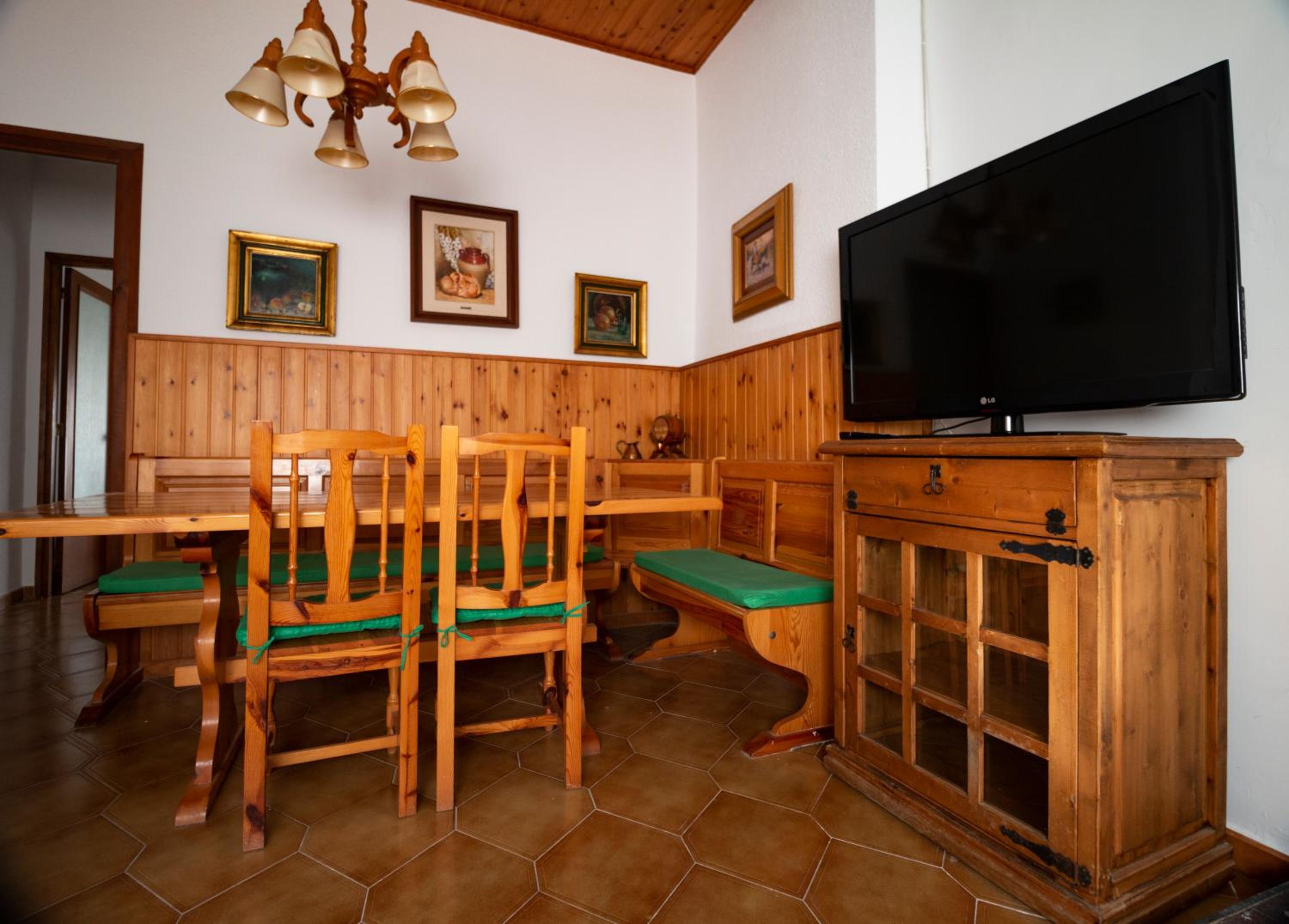 Apartment 3 - Photo 14