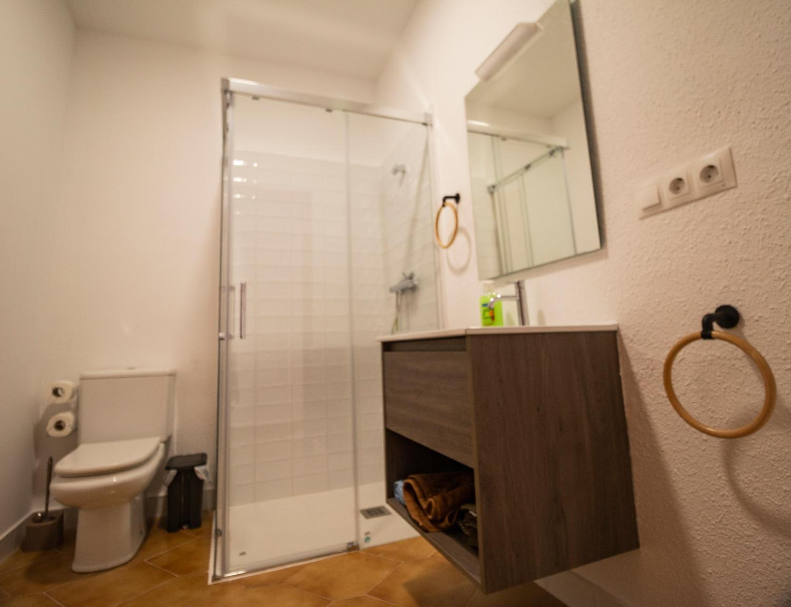 Apartment 3 - Photo 6