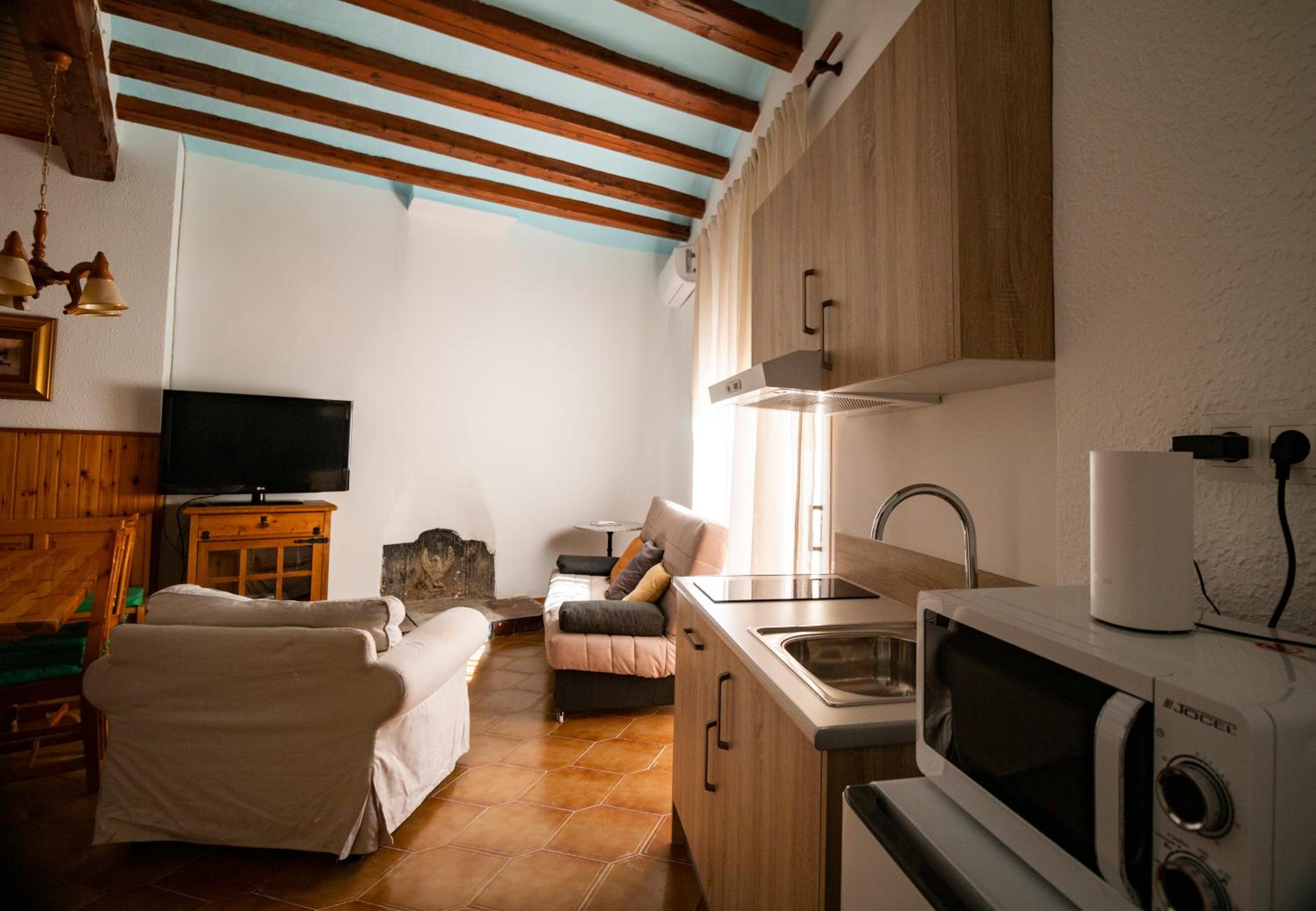 Apartment 3 - Photo 17
