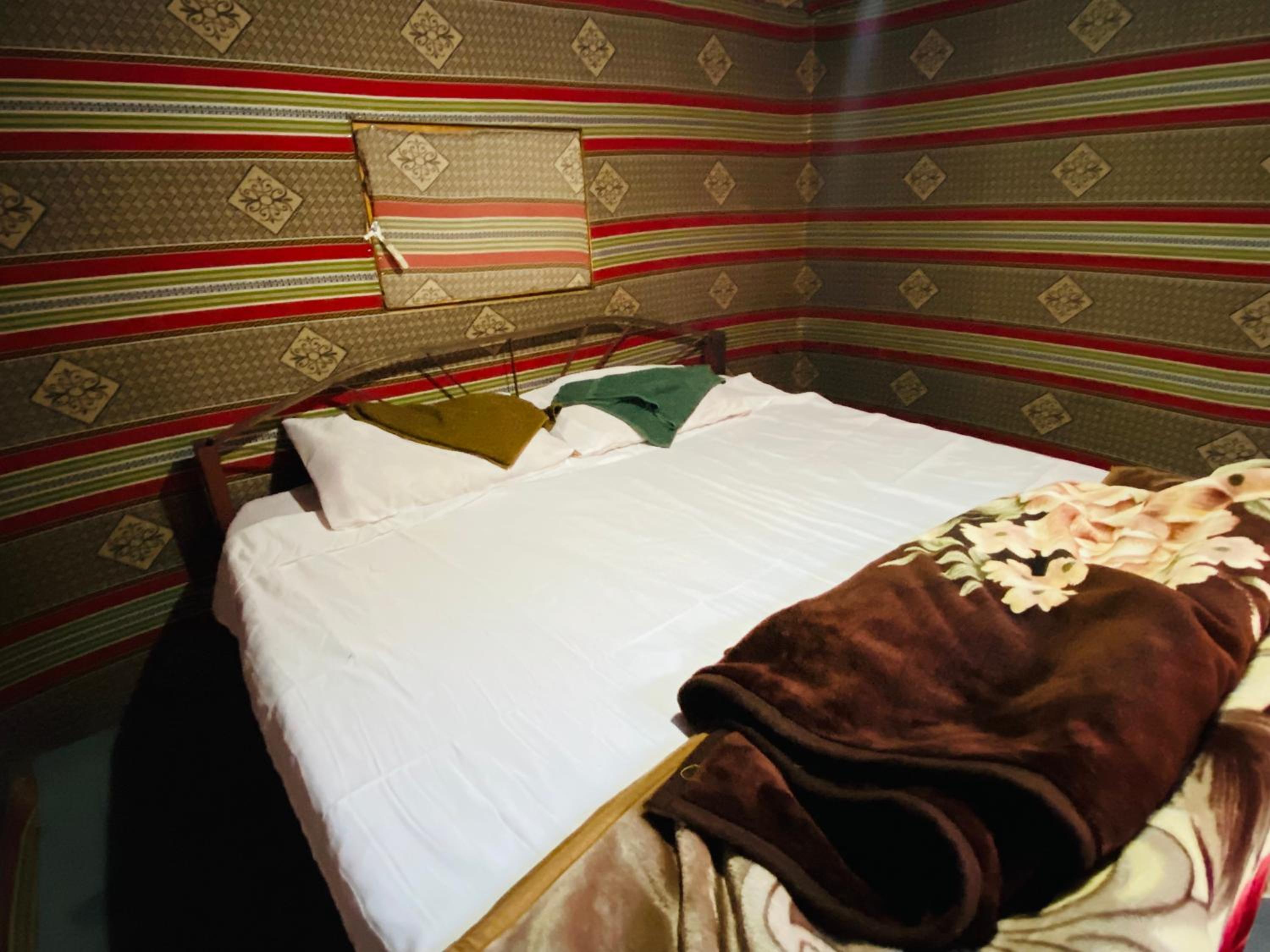 King Room with Mountain View photo 2