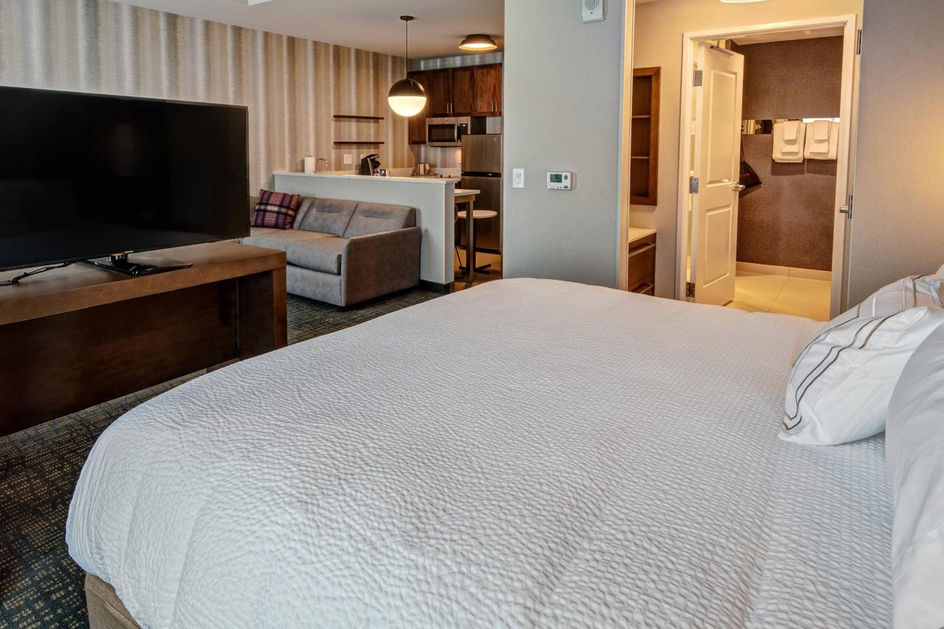 Available room
