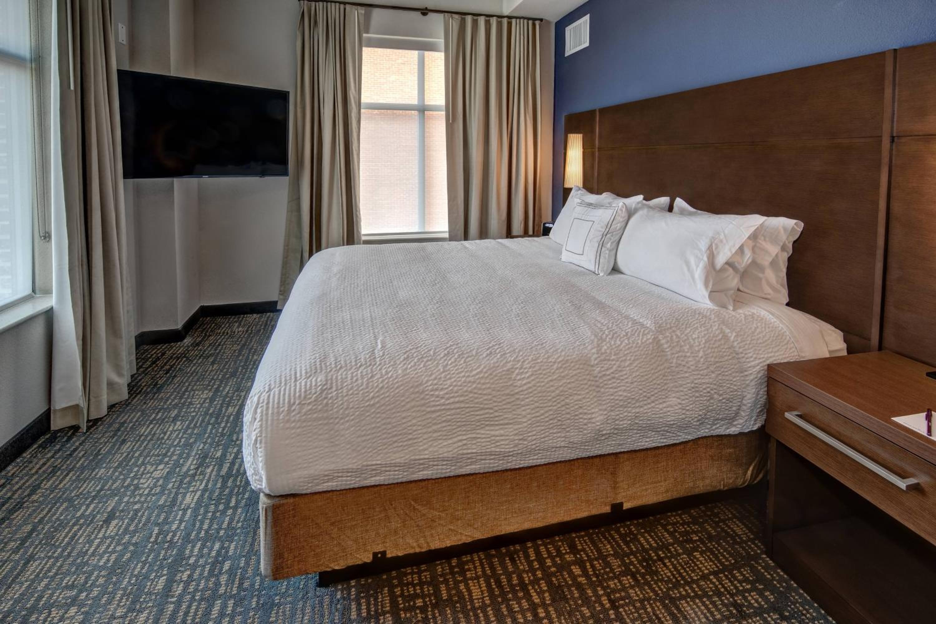 One-Bedroom King Suite with Sofa Bed