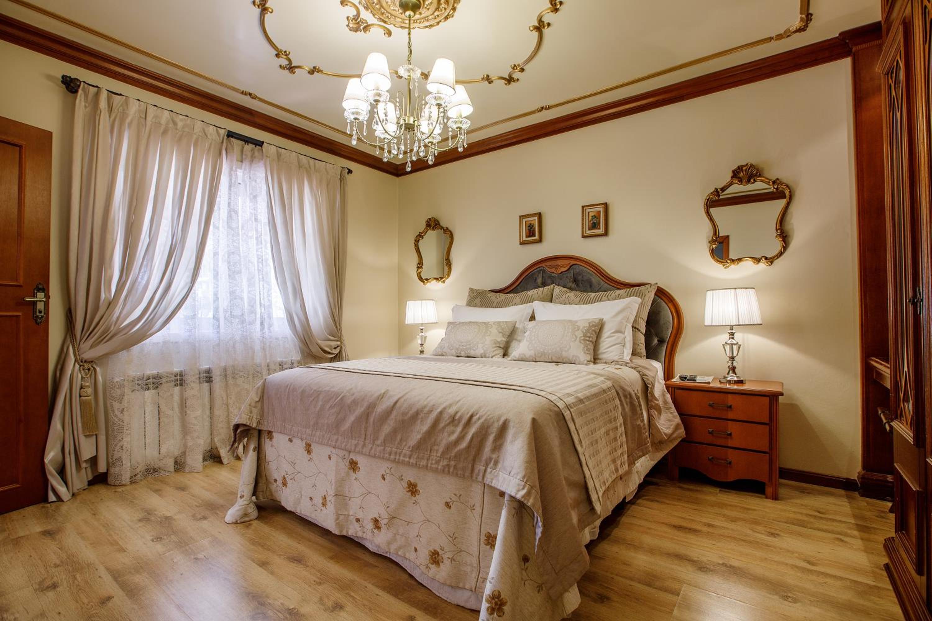 Chalet Suite Family with swimming pool thumbnail 5