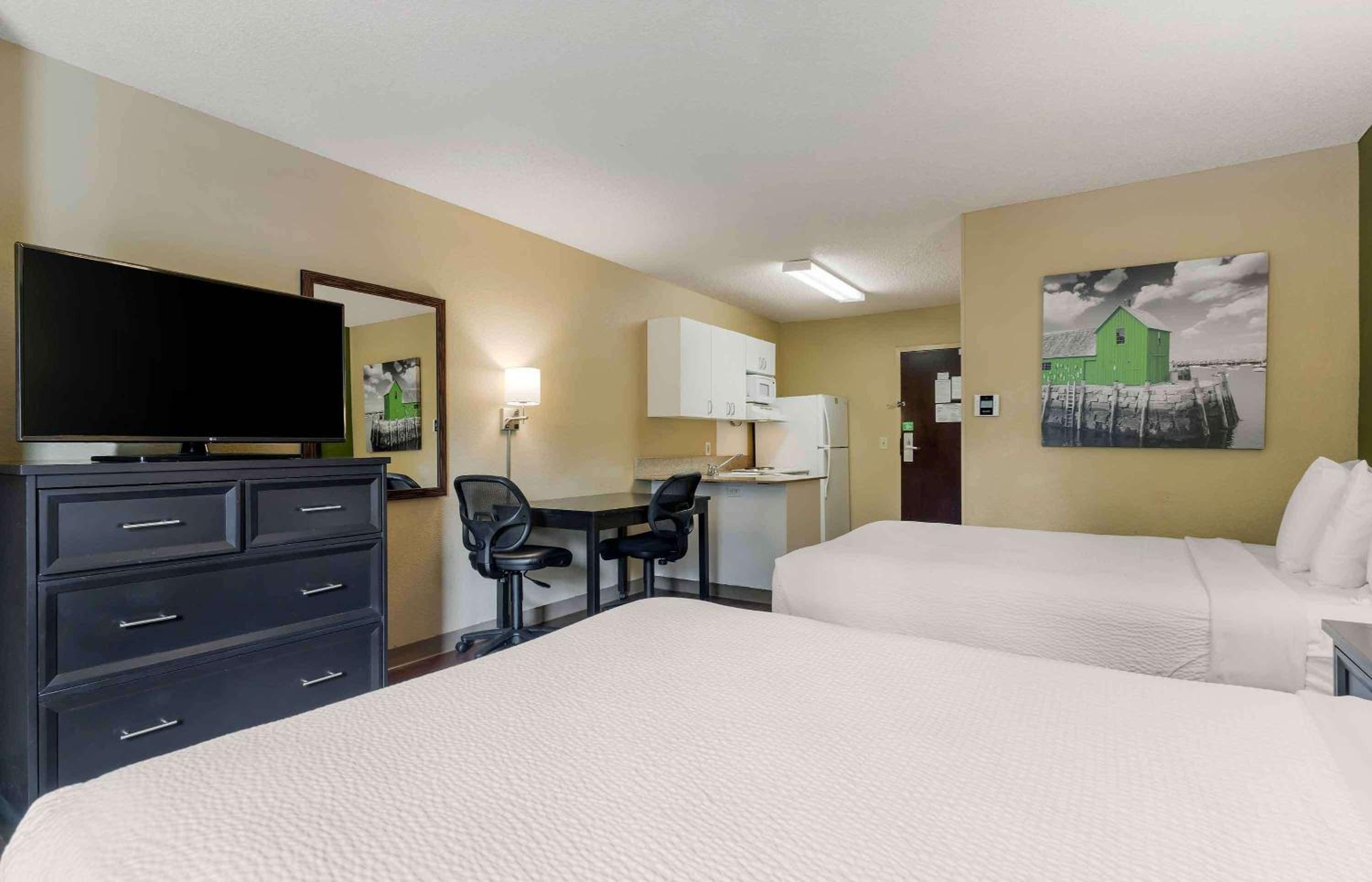Studio with 2 Double Beds - Non-Smoking - Photo 4