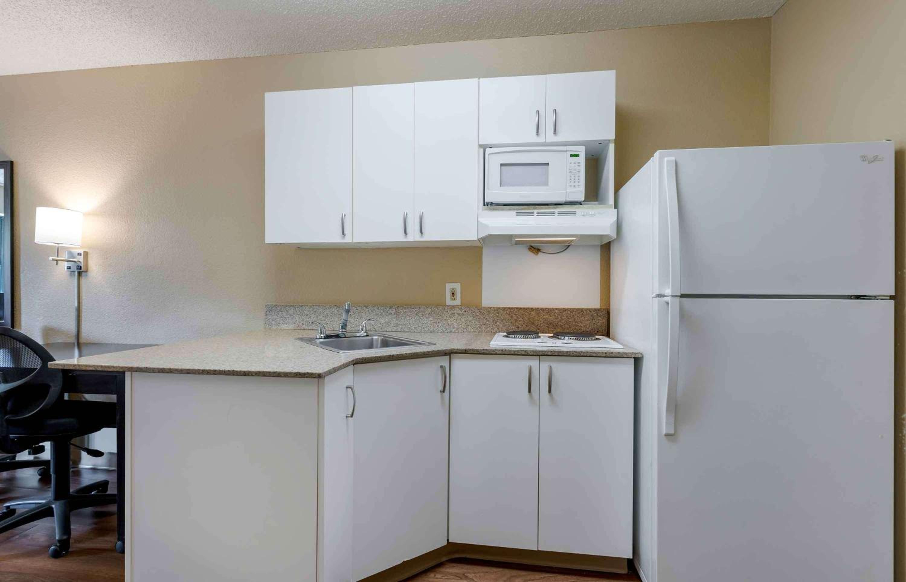 Studio with 2 Double Beds - Non-Smoking - Photo 5