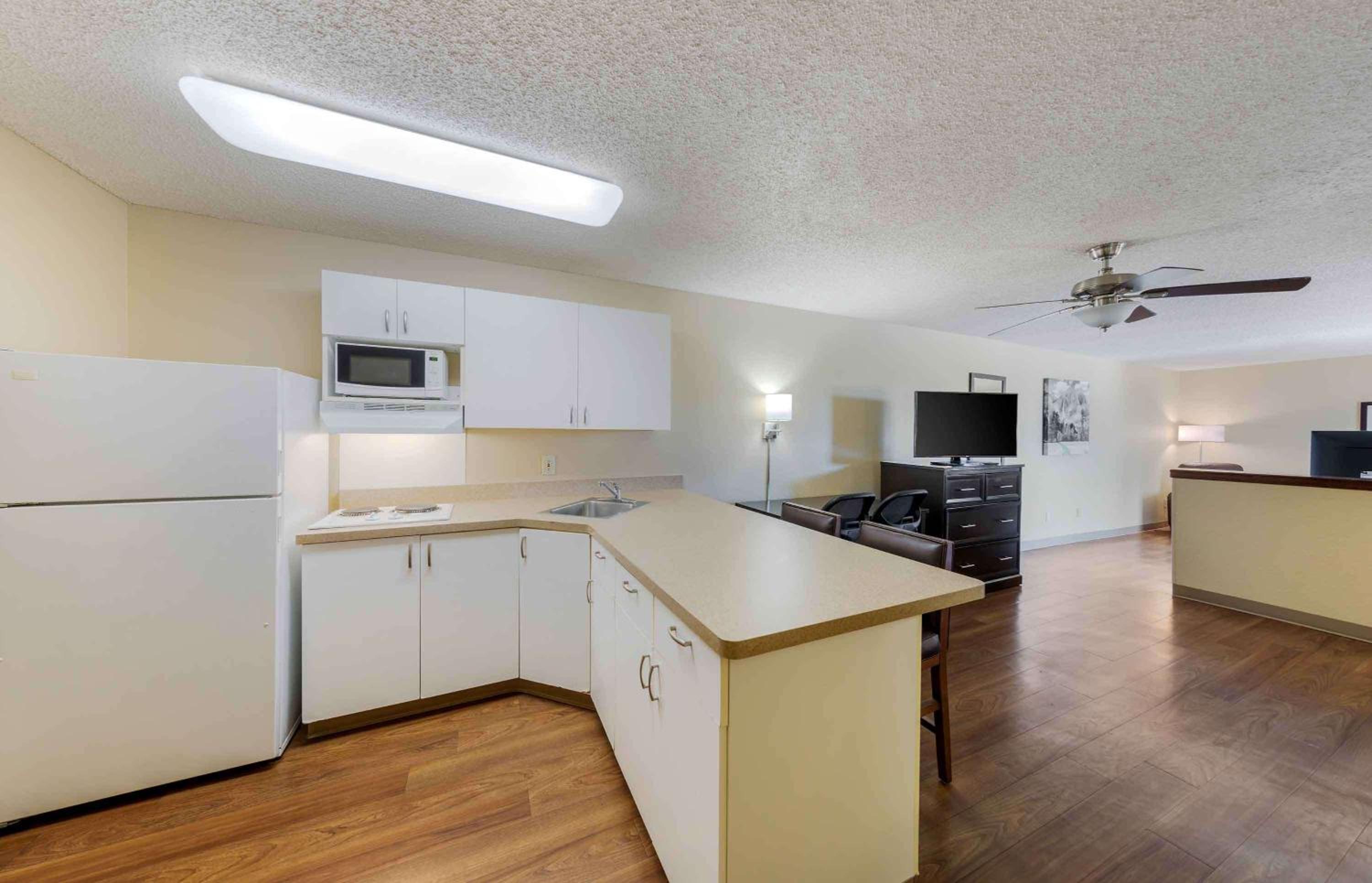 Studio with 2 Double Beds - Non-Smoking - Photo 12