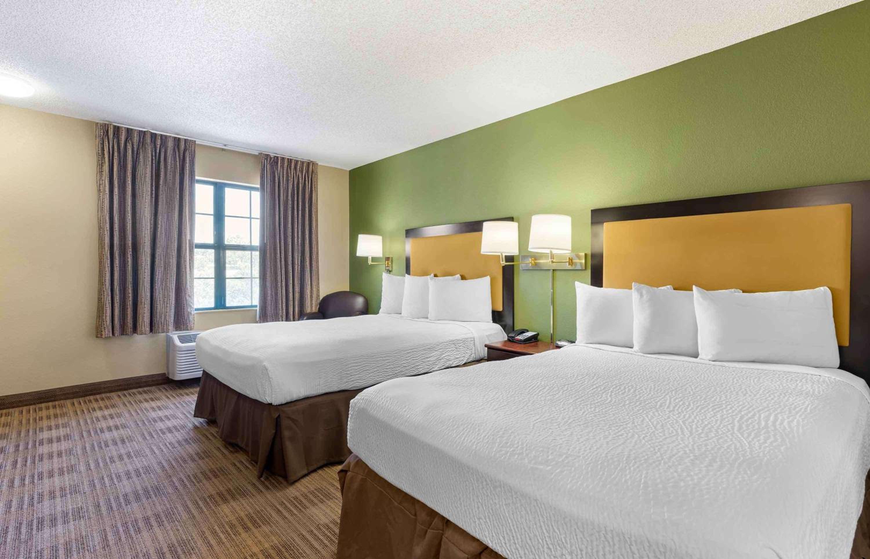 Studio with 2 Double Beds - Non-Smoking - Photo 1
